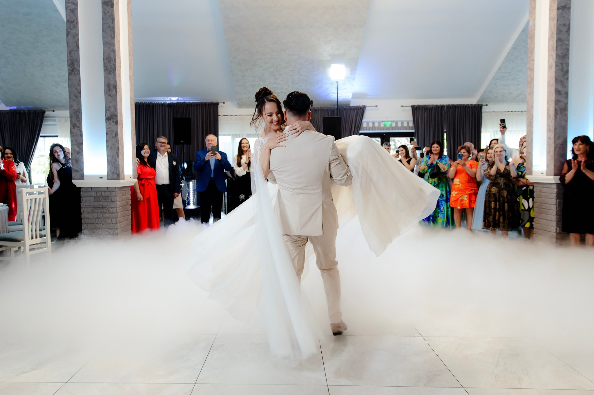 Ioana & Ionuț | Nuntă de poveste la Păstrăvăria Poiana din Mălini județul Suceava. Servicii foto-video profesionale, pentru momente de neuitat