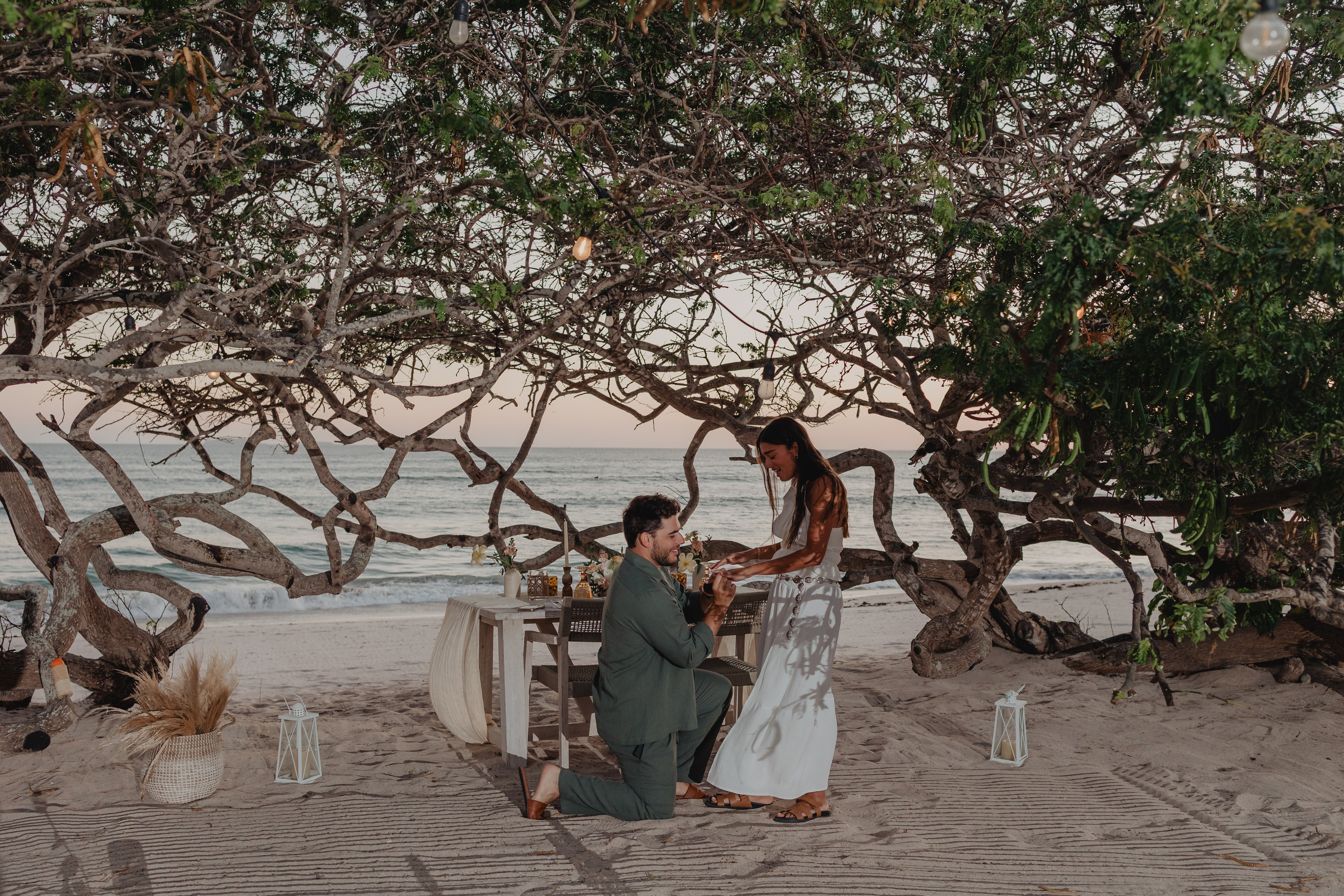 Punta Mita Engagement Session: Love Framed by the Pacific