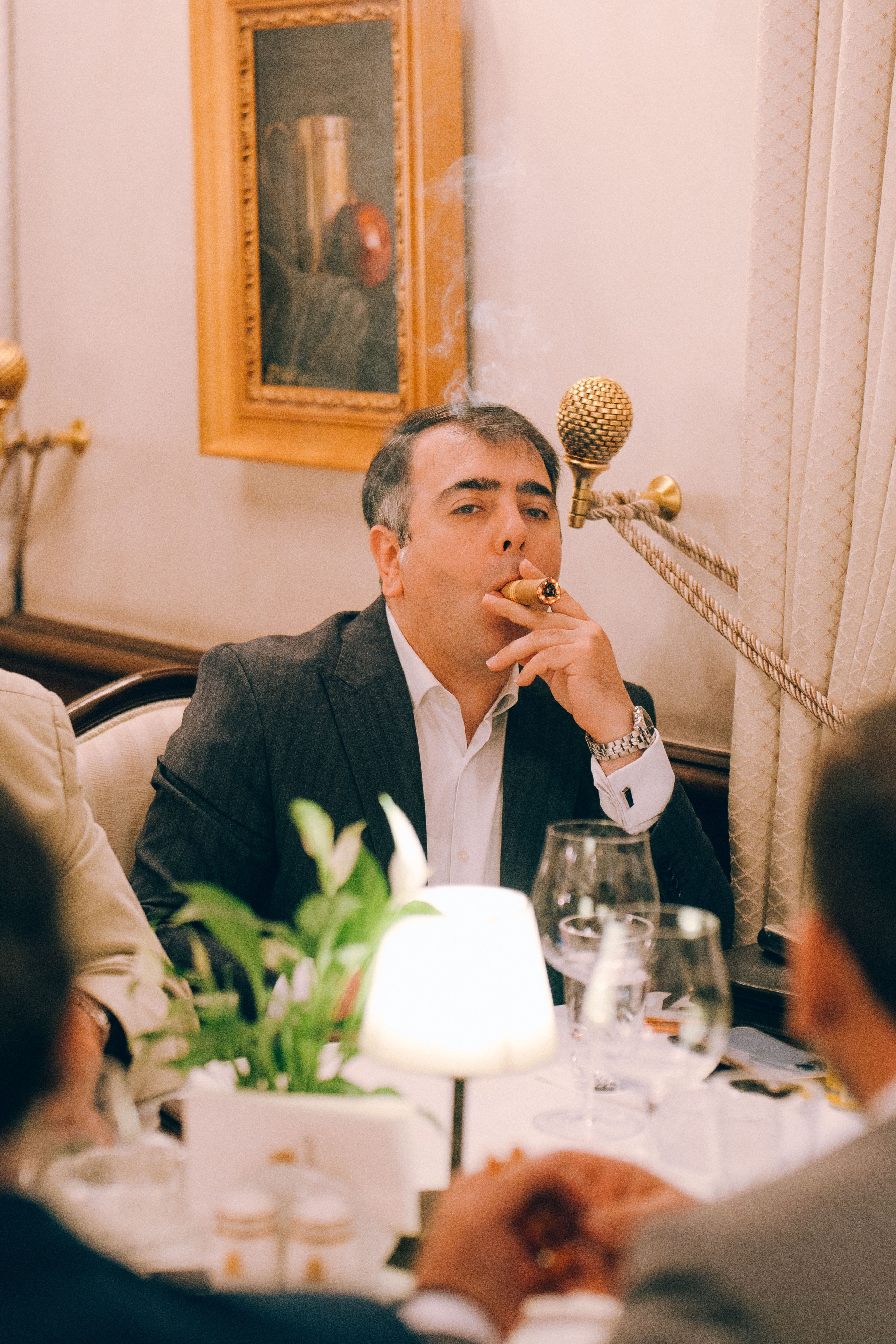 CIGAR CLUB. Wedding&Event photographer Ismail Rzayev in Baku