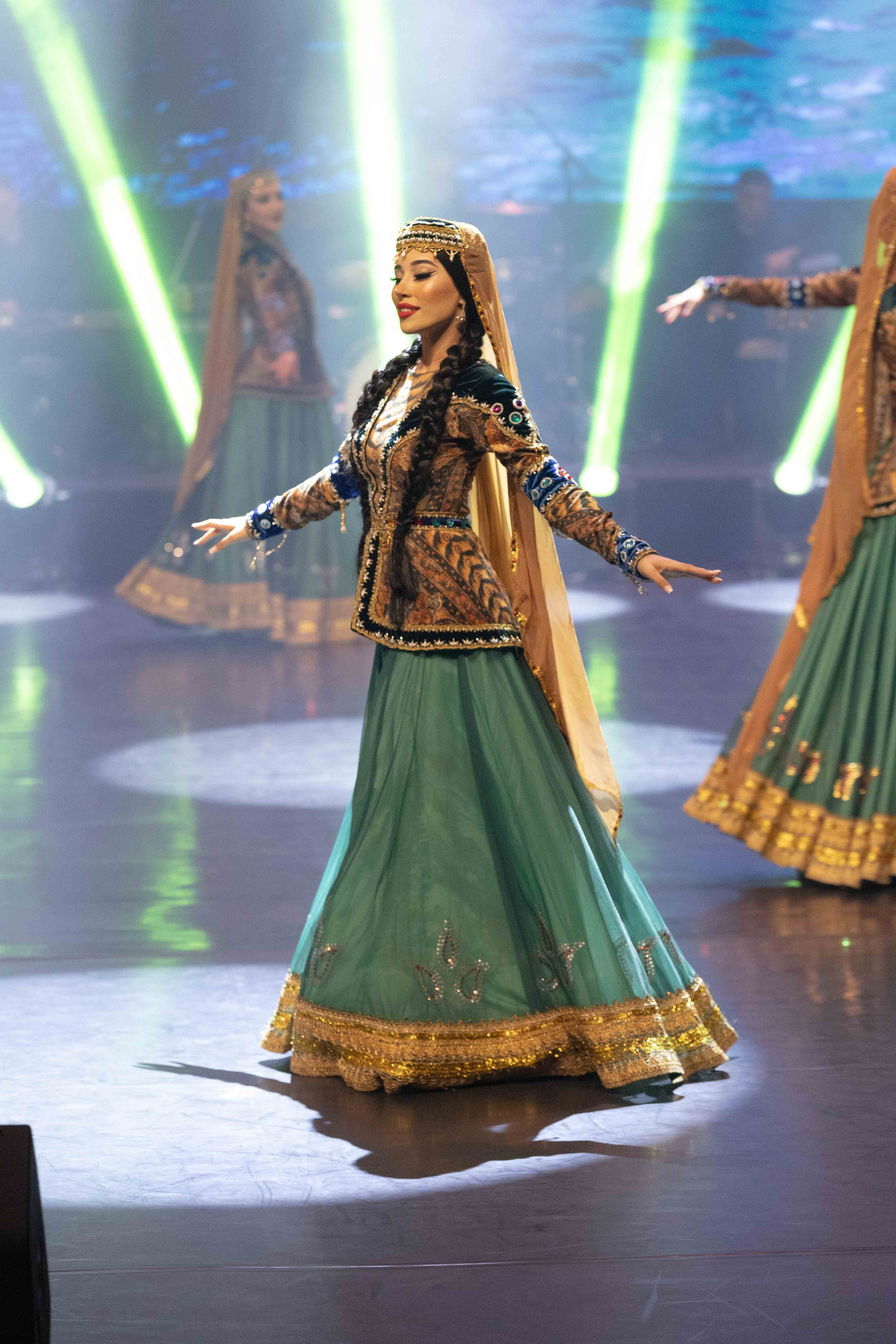 STATE DANCE ENSEMBLE. Wedding&Event photographer Ismail Rzayev in Baku
