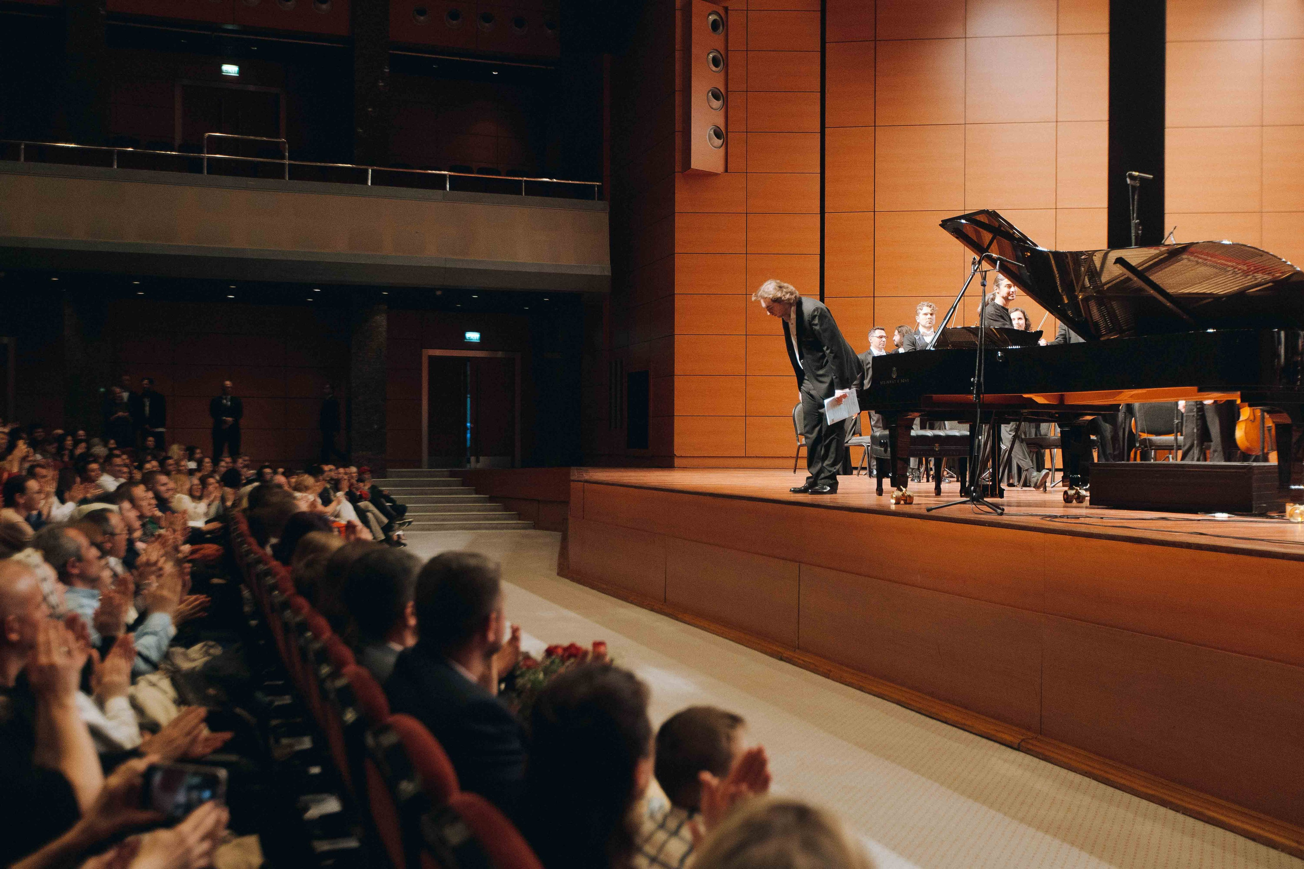 The Tchaikovsky Academic Grand Symphony Orchestra in Istanbul. Wedding&Event photographer Ismail Rzayev in Baku
