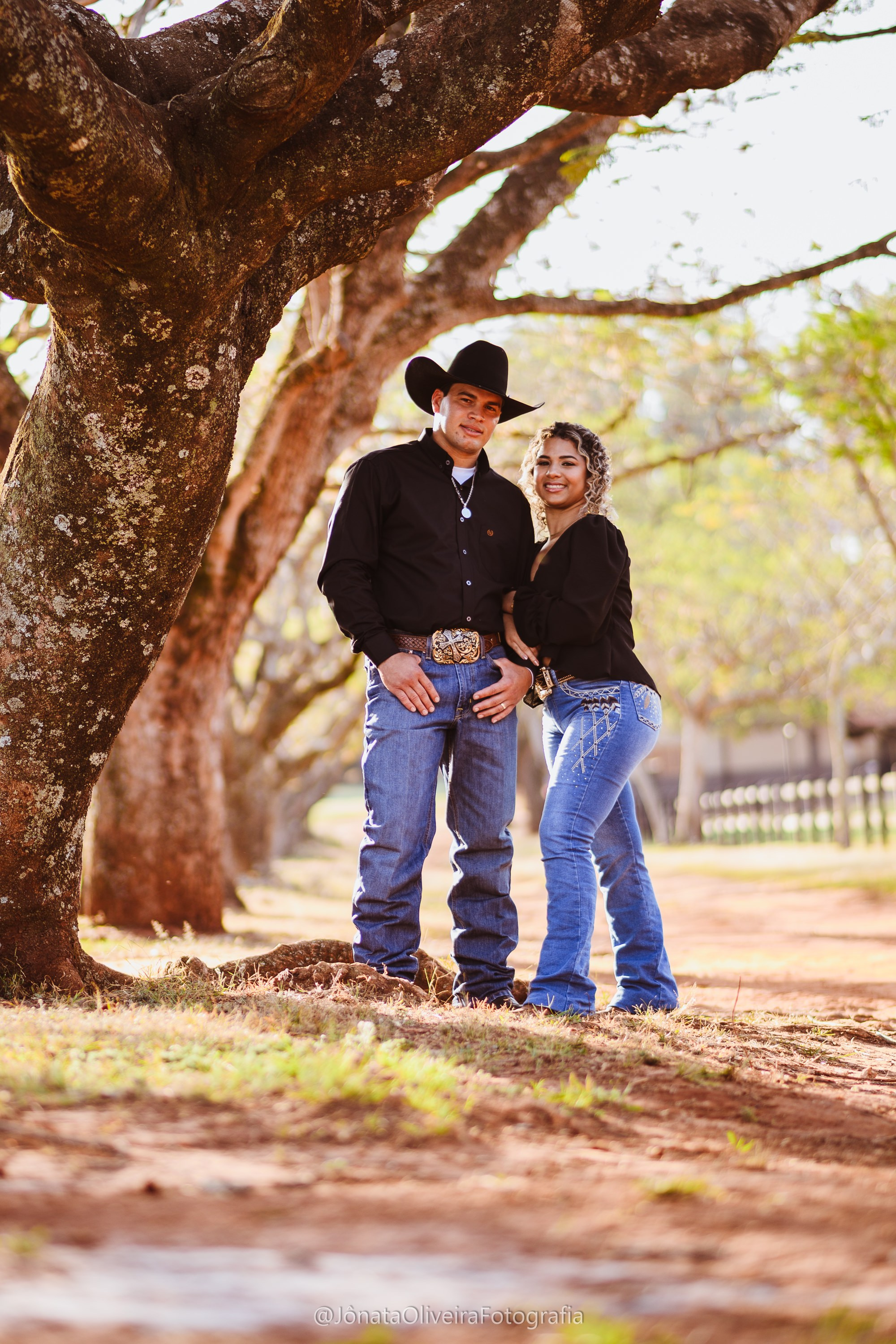Pre Wedding Luérica e Vinicius. Fotografia de casamentos e ensaios em avaré Jônata Oliveira