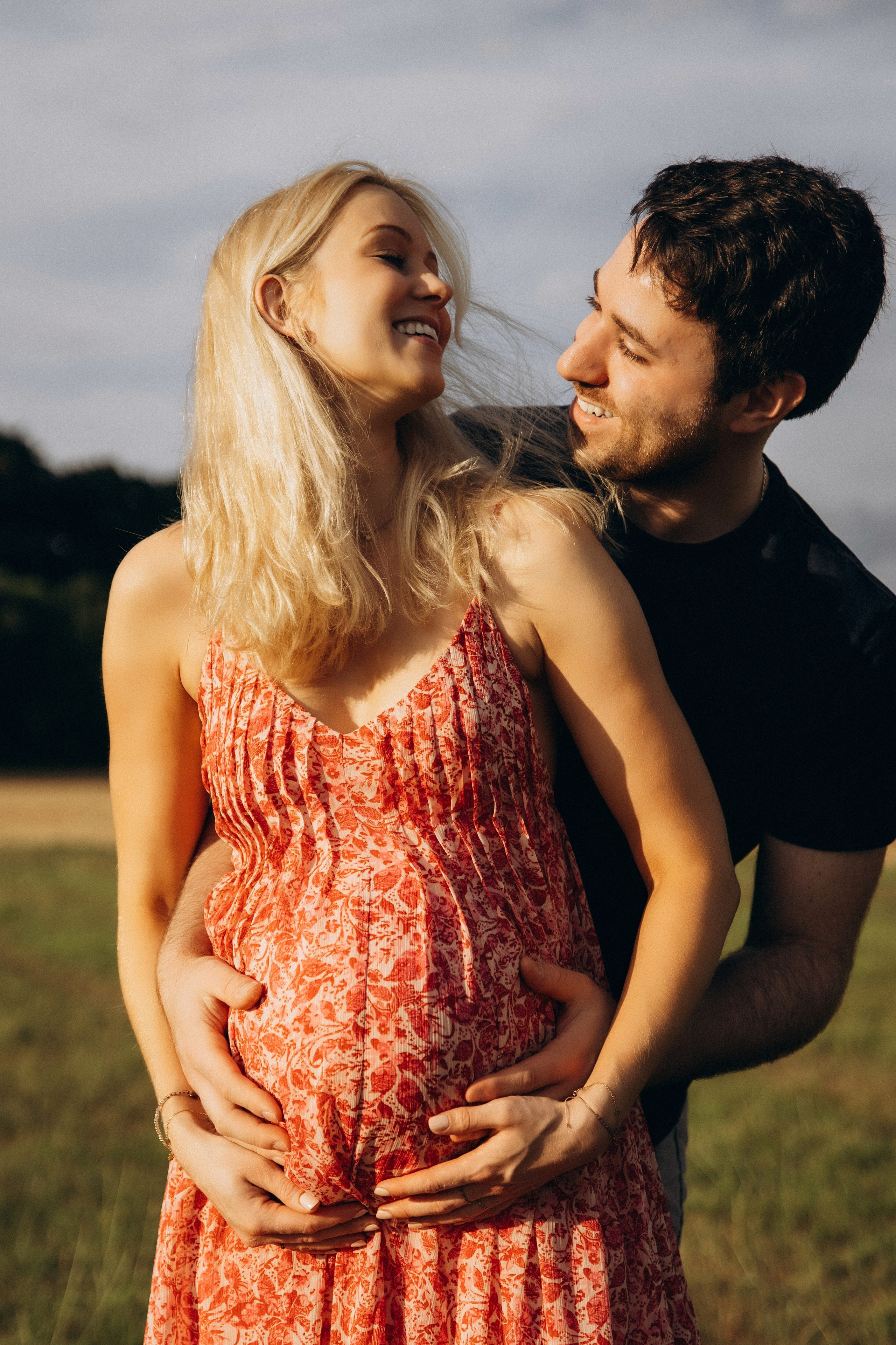 Babybauch. Photographer Düsseldorf, Cologne, NRW — Kristina Braudo