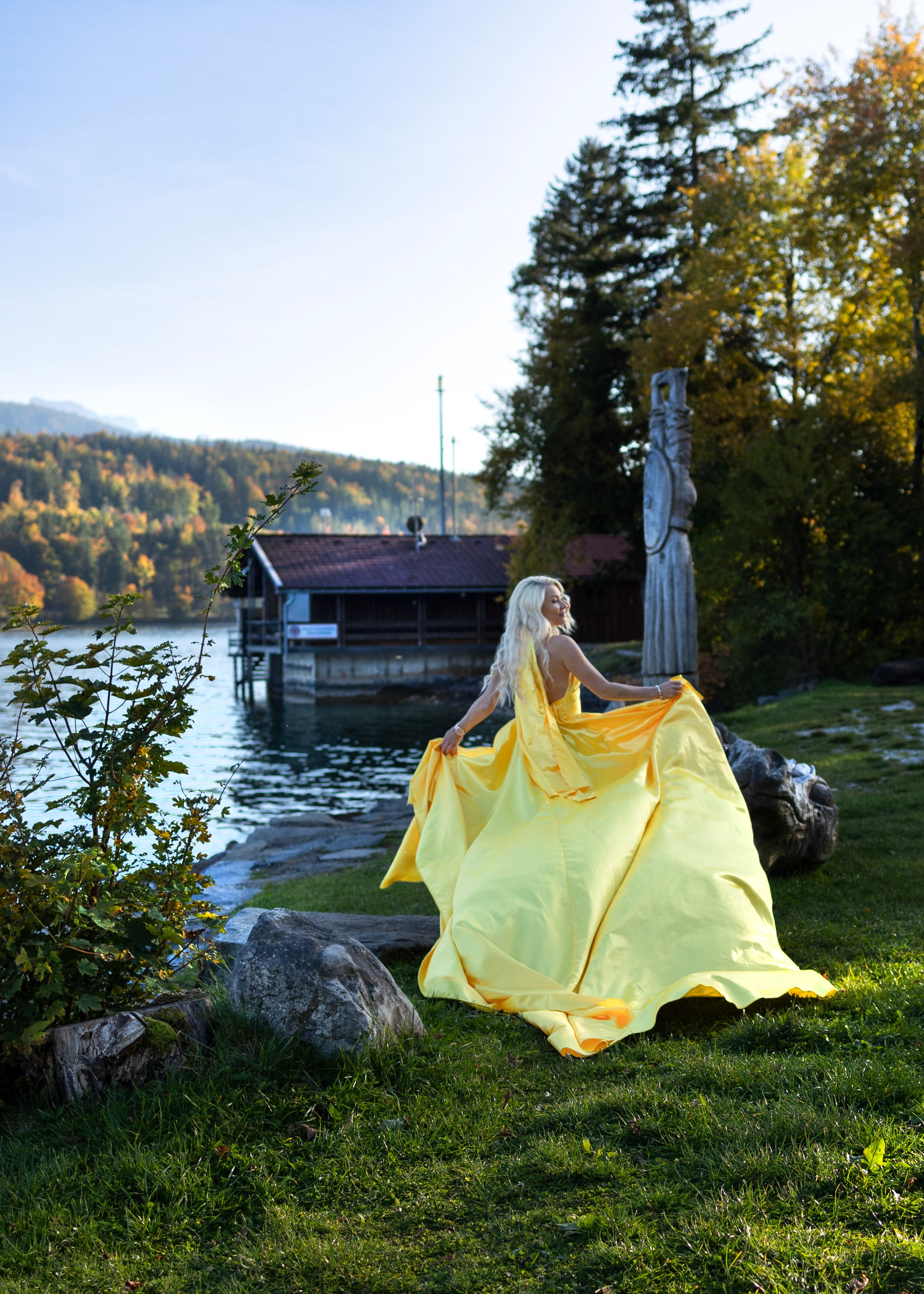 Lake. Photographer in Munich