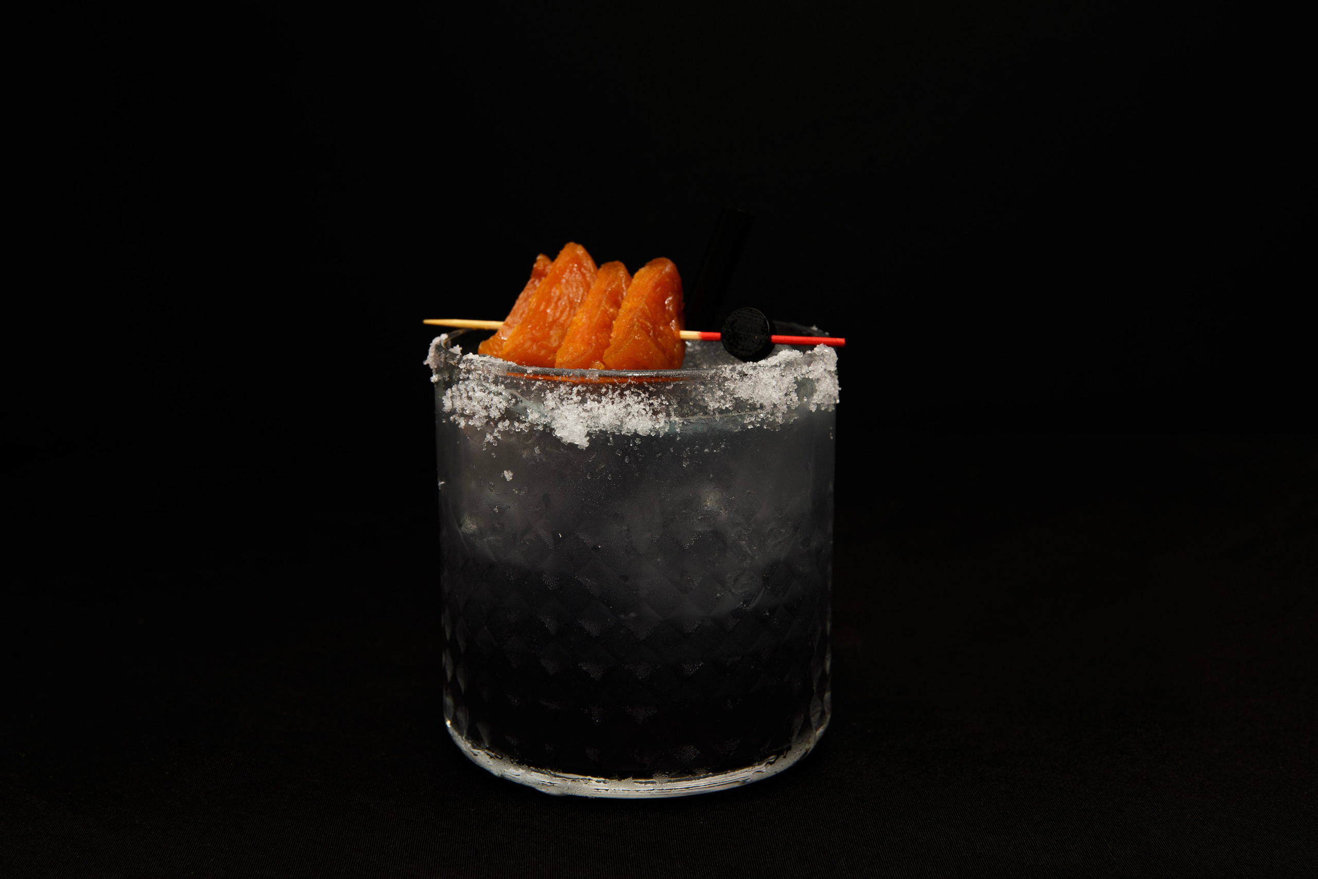 Контентная съемка для бара Focus. Портретный и репортажный фотограф в Израиле Рома Бирман