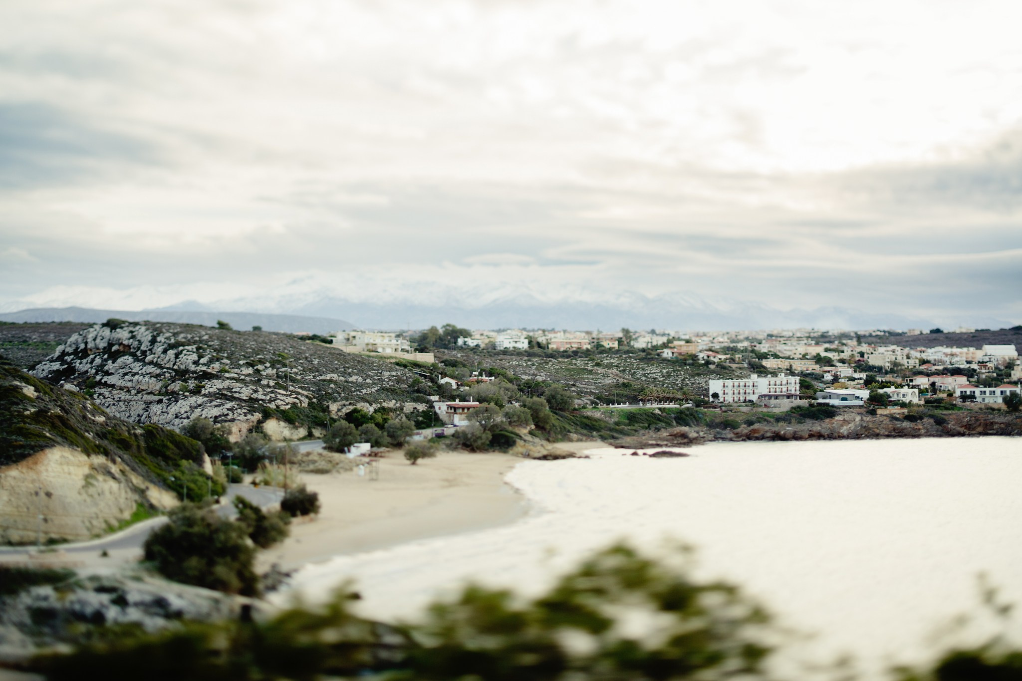 Ronalds & Svetlana, Crete. Denny Savon — Photographer in Santorini | Weddings, Love Stories & Flying Dress