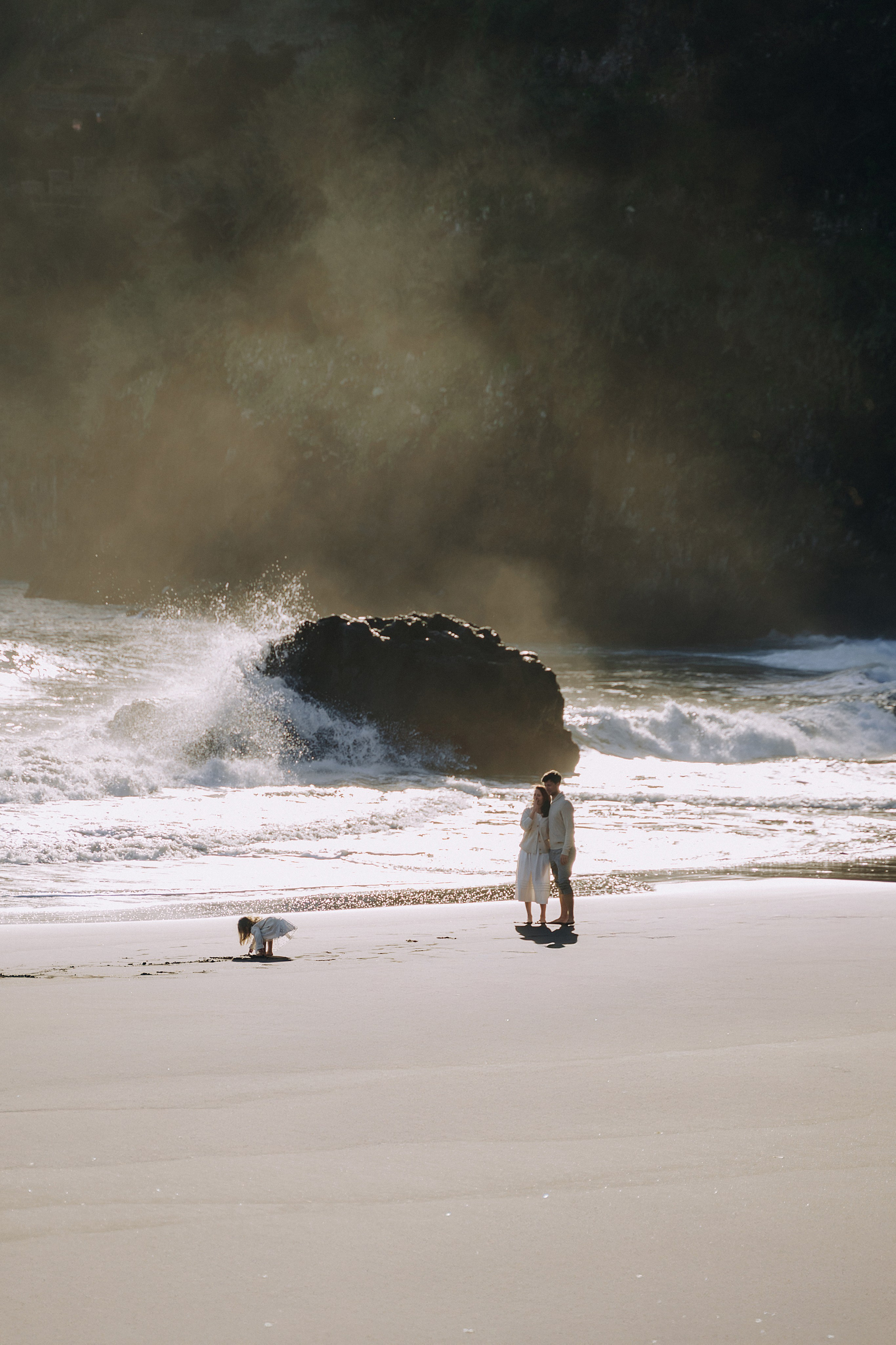 Miroslava, Pavel and Laura, Seixal beach. Ваш фотограф на Мадейрі
