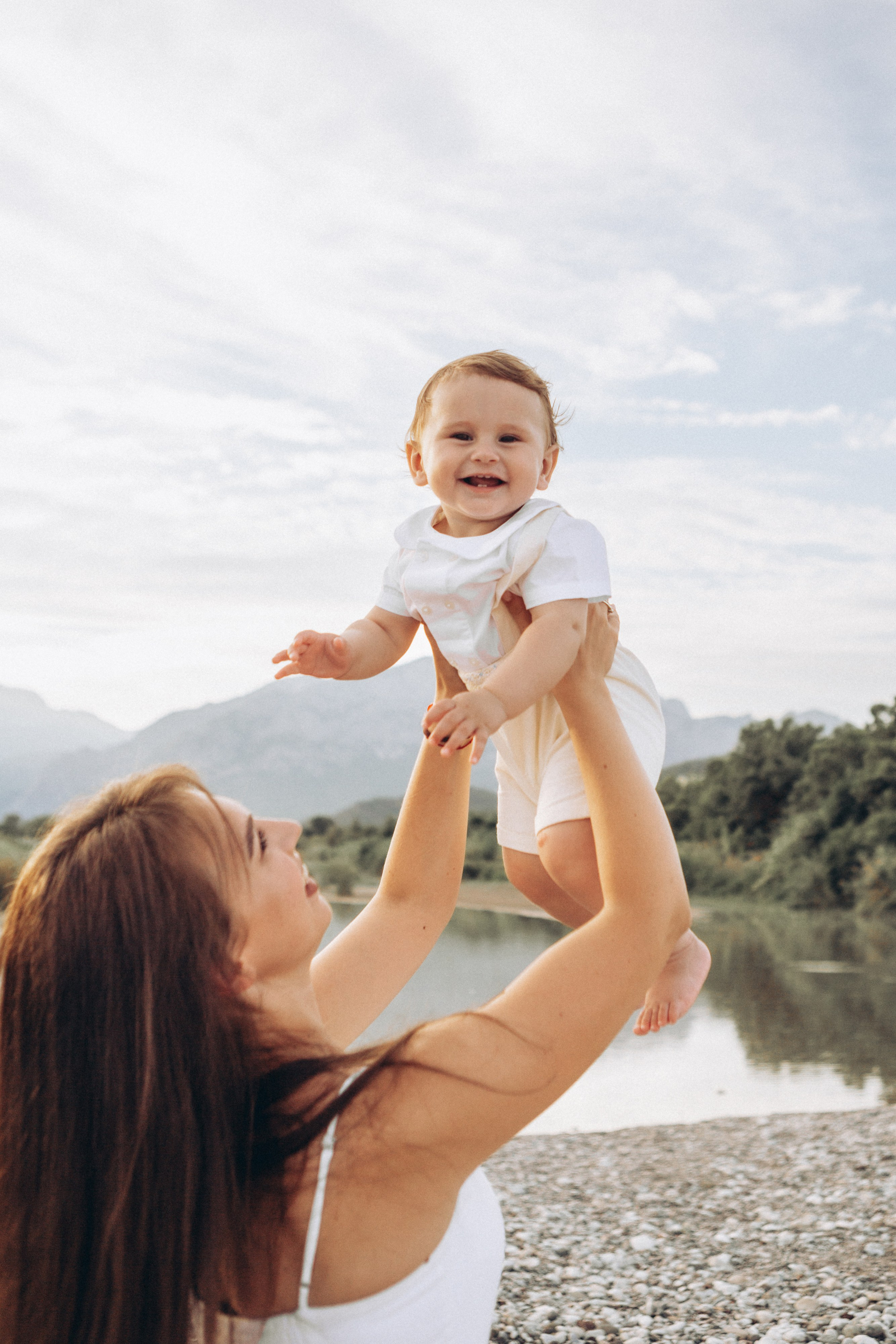Семейная фотосессия на пляже в Чамьюва. Фотограф в Анталии, Кемере и Белеке