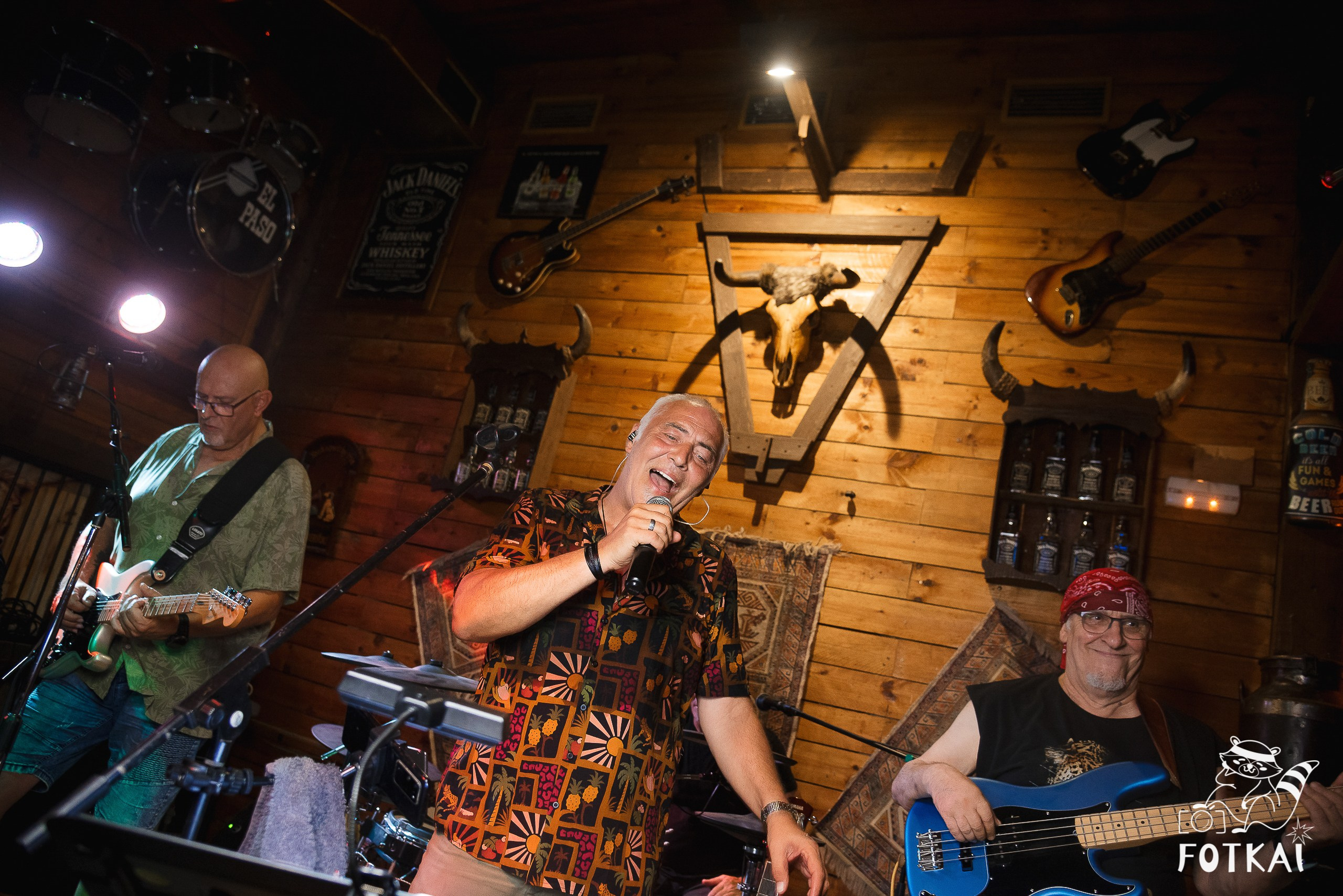 Reportaje fotográfico de FOTKAI | Cafe Bar El Paso | Torrevieja, España, 5 de julio de 2025