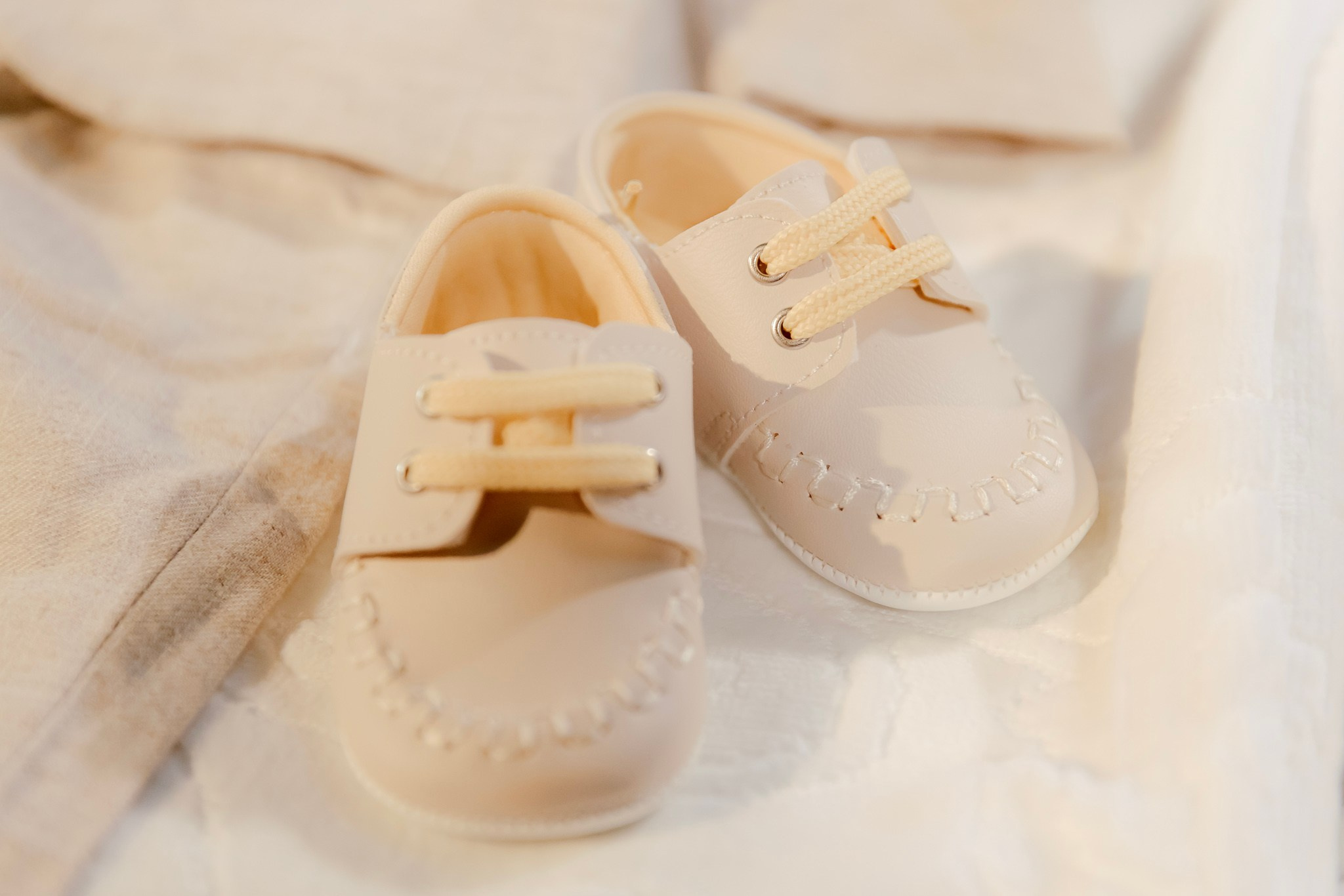 Mihai & Oana. Servicii foto-video profesionale, pentru momente de neuitat