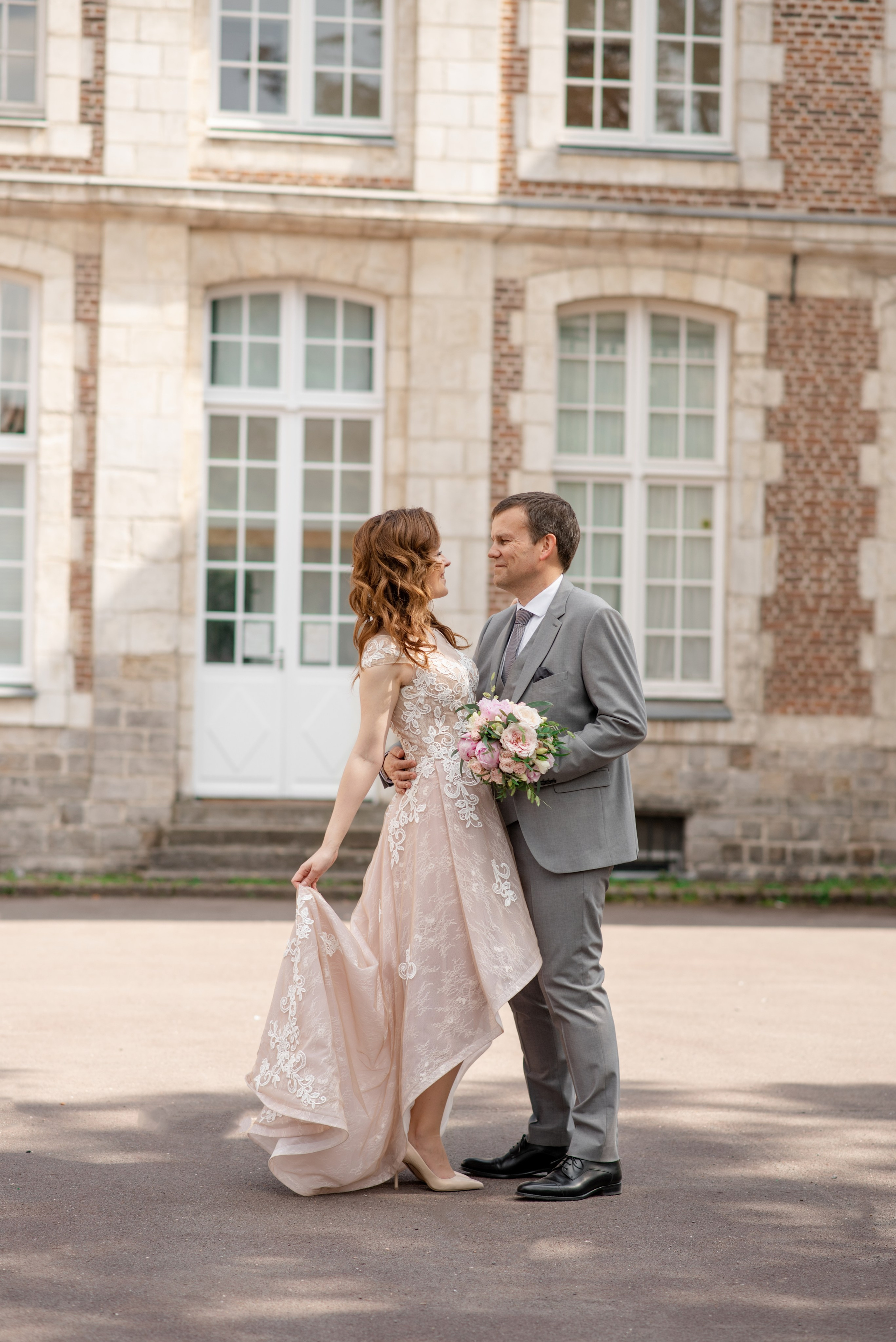 Portrait de mariée sur la terrasse de Monte-Carlo