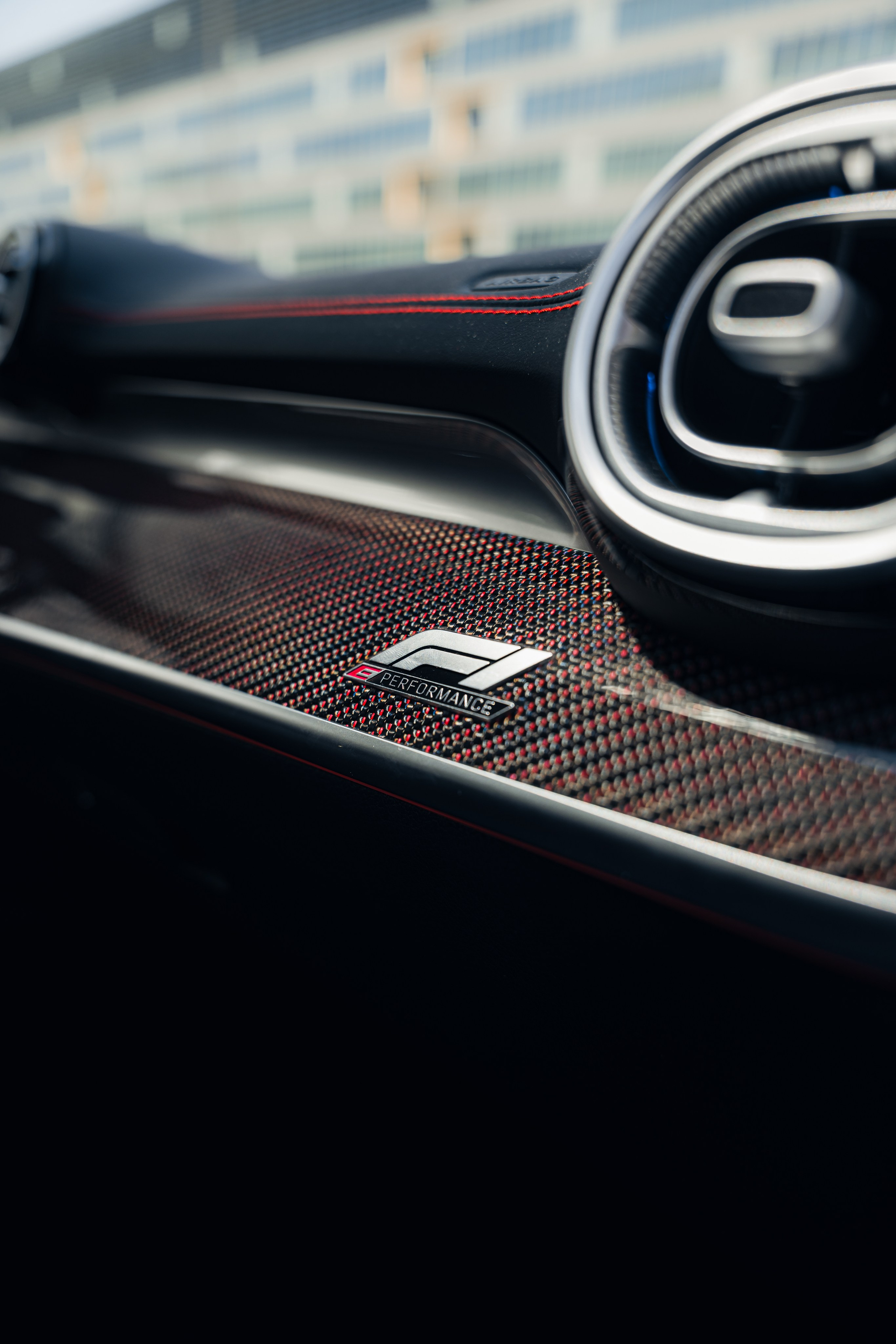 Mercedes-Benz C63S W207. Photographer in Paris — Vitalii Motruk