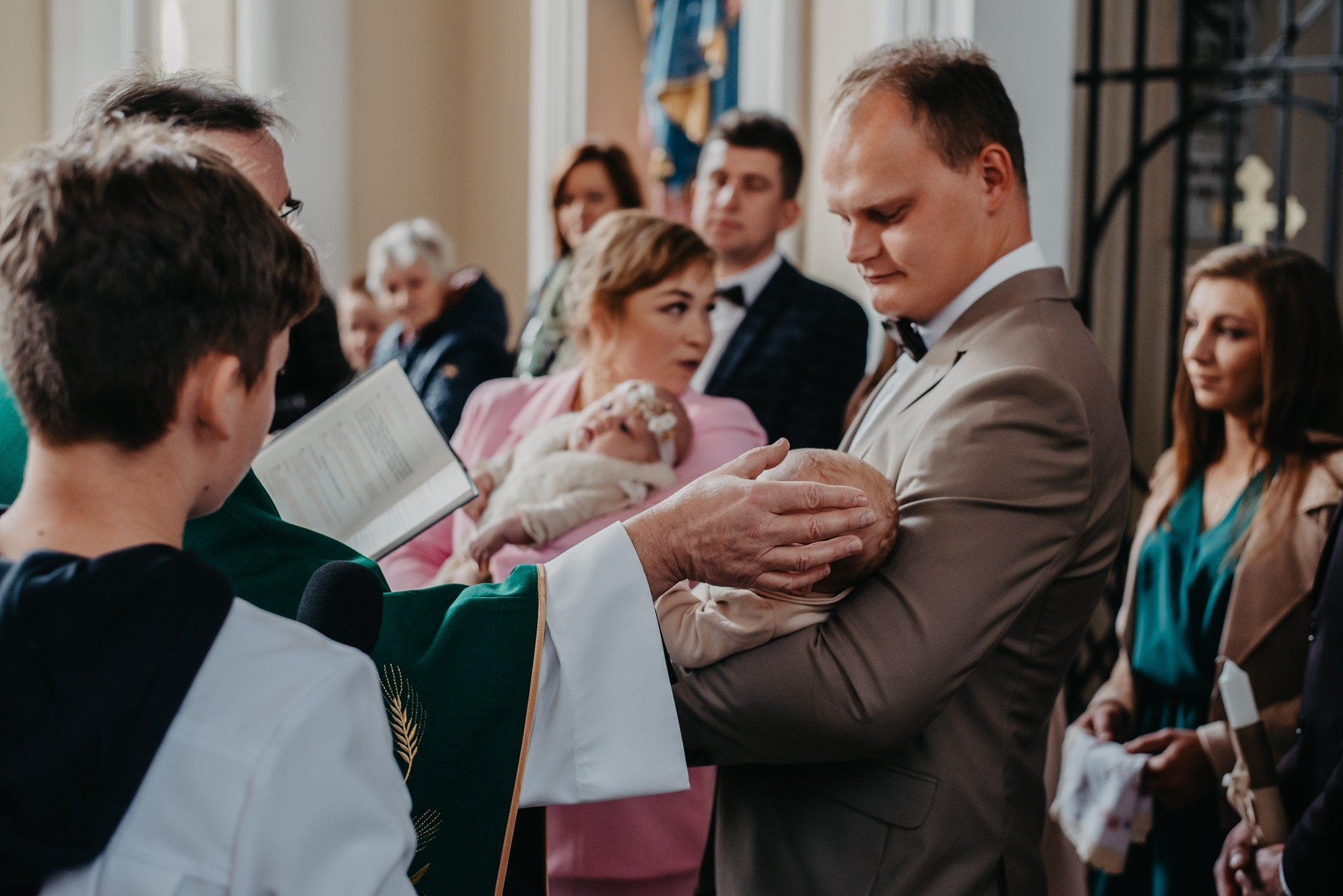 Chrzest Święty Tosi i Jasia. Dominika Strachacka Fotografia | Fotograf ślubny i rodzinny Opole Lubelskie Lublin