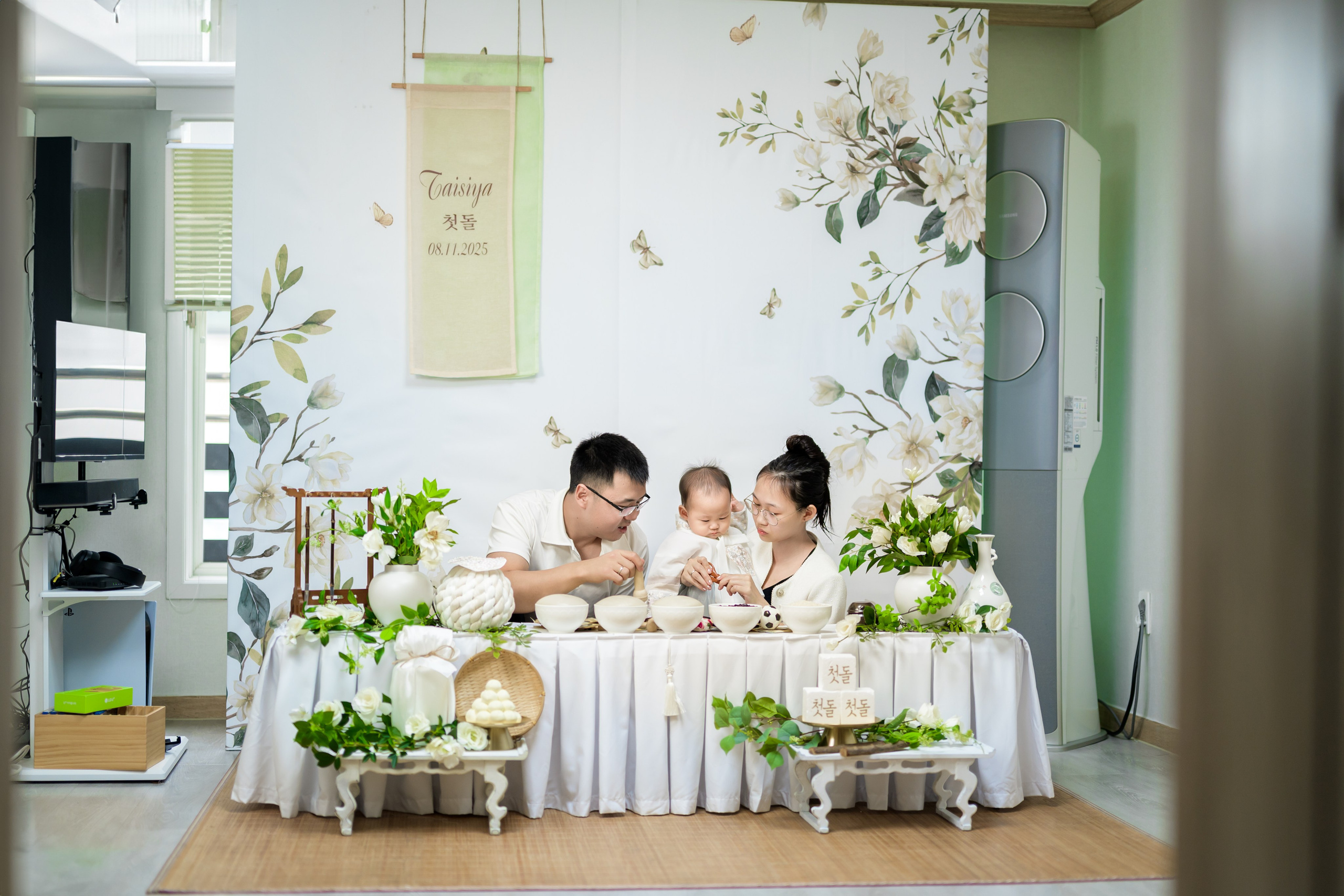 Утренний столик. Студия декора «Нарния»