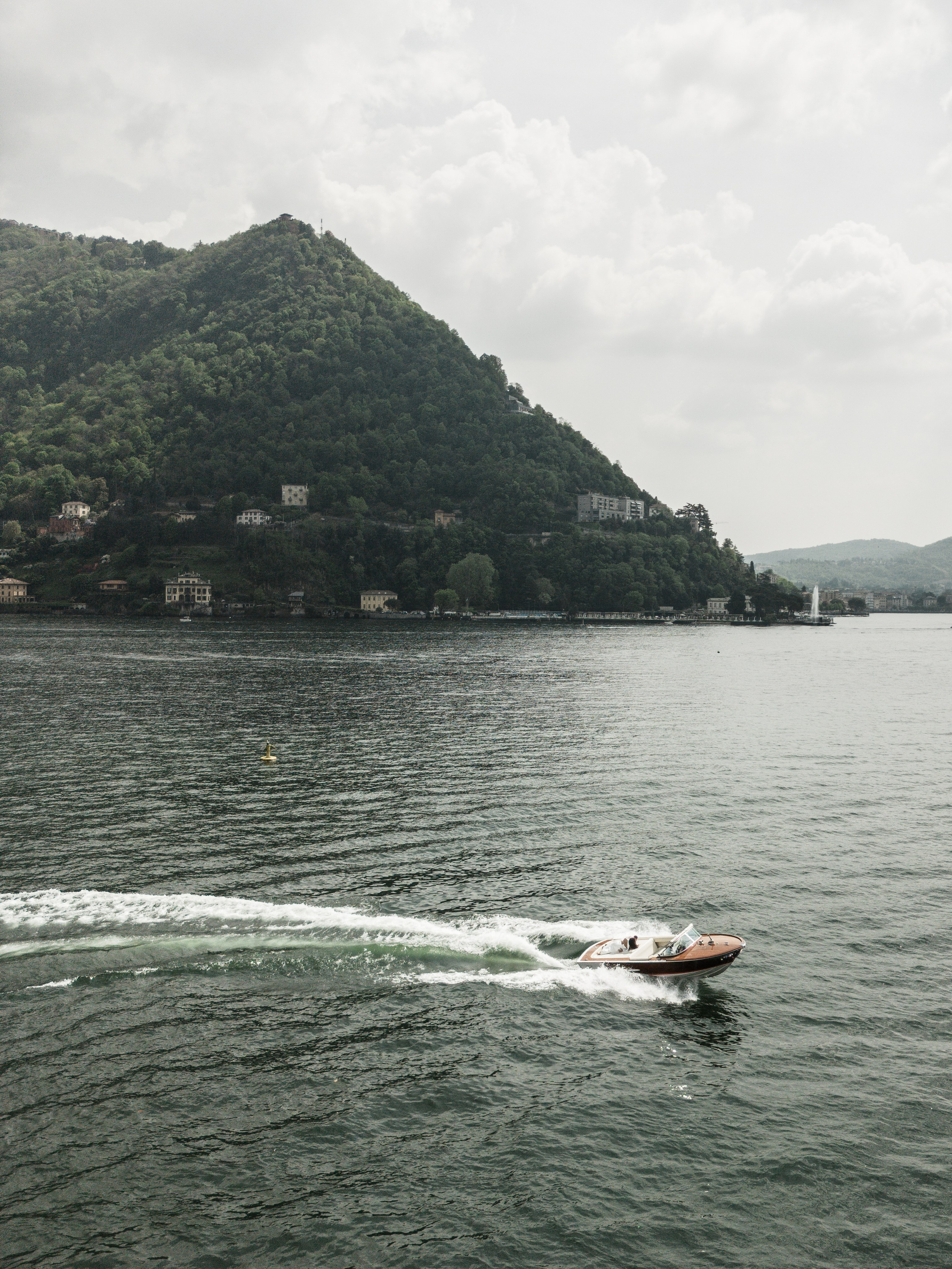 ESCAPE TO LAKE COMO. PHOTOGRAPHER IN ITALY