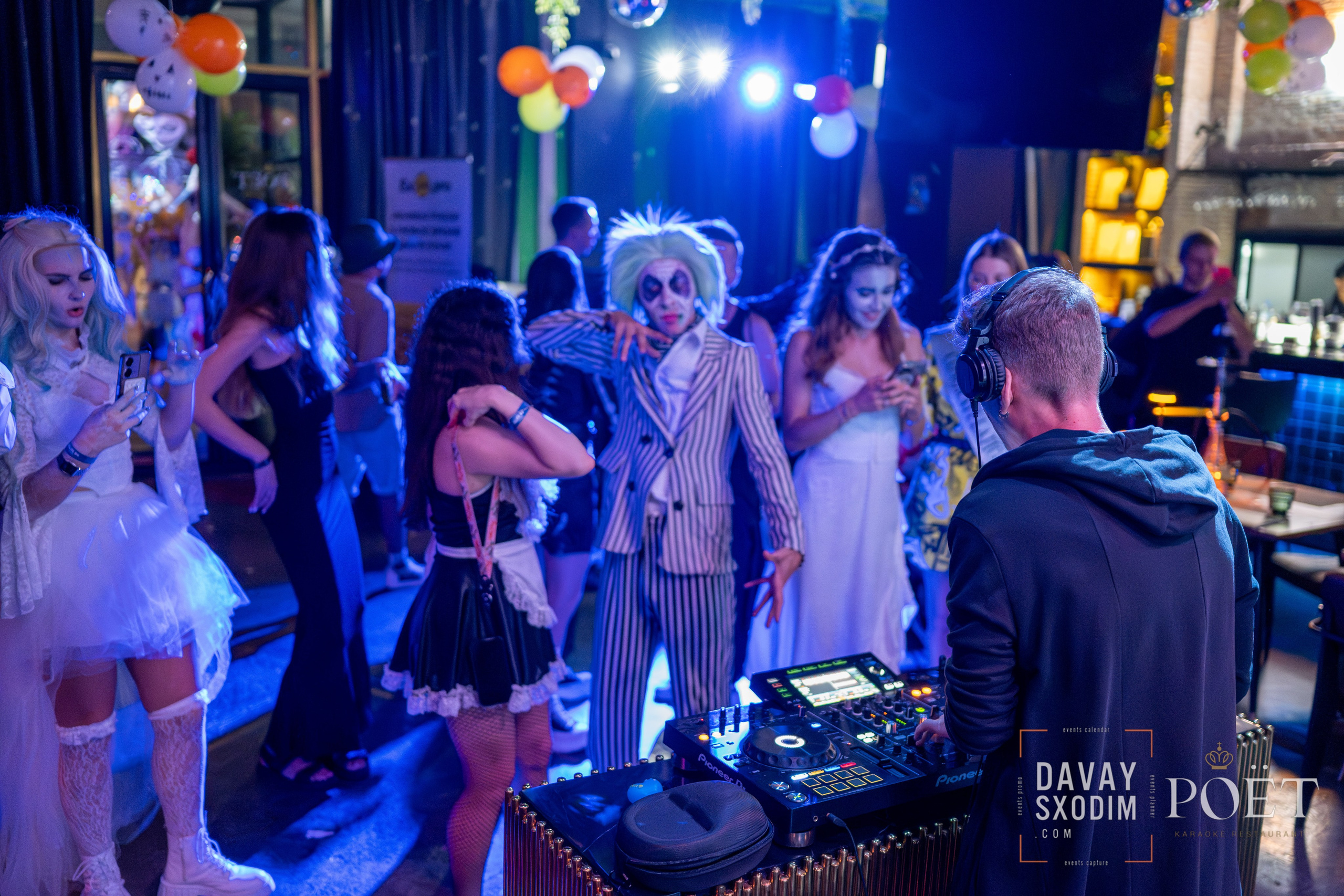 Вечеринка Тима Бертона | Фоторепортаж | Видеорепортаж | Афиша | DAVAYSXODIM.com PHUKET. АФИША|ФОТОРЕПОРТАЖИ|ИВЕНТЫ|ПХУКЕТ