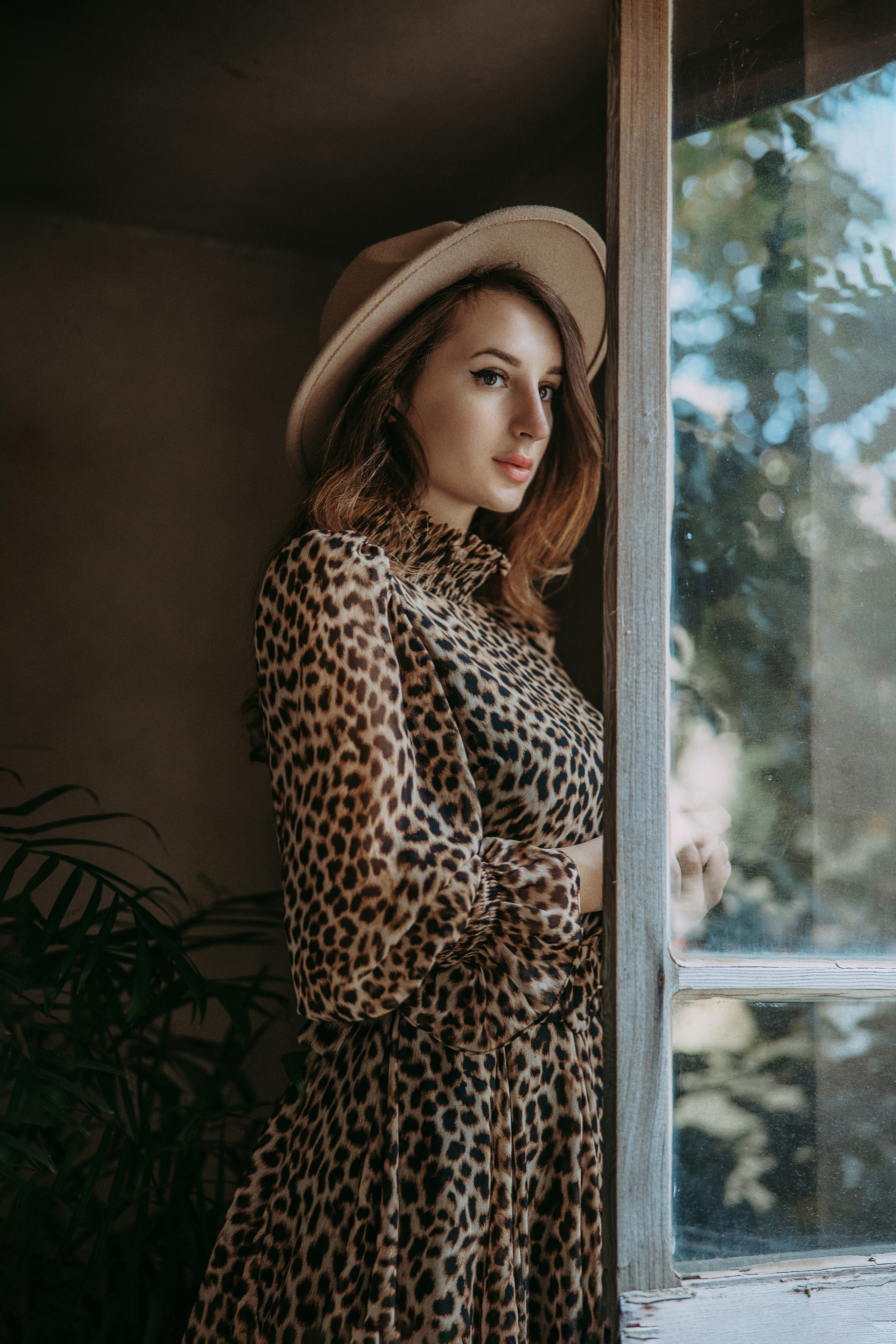 Model Anyuta KZM at Neve Tzedek, Tel Aviv. George TLV — Professional photographer and retoucher in Israel