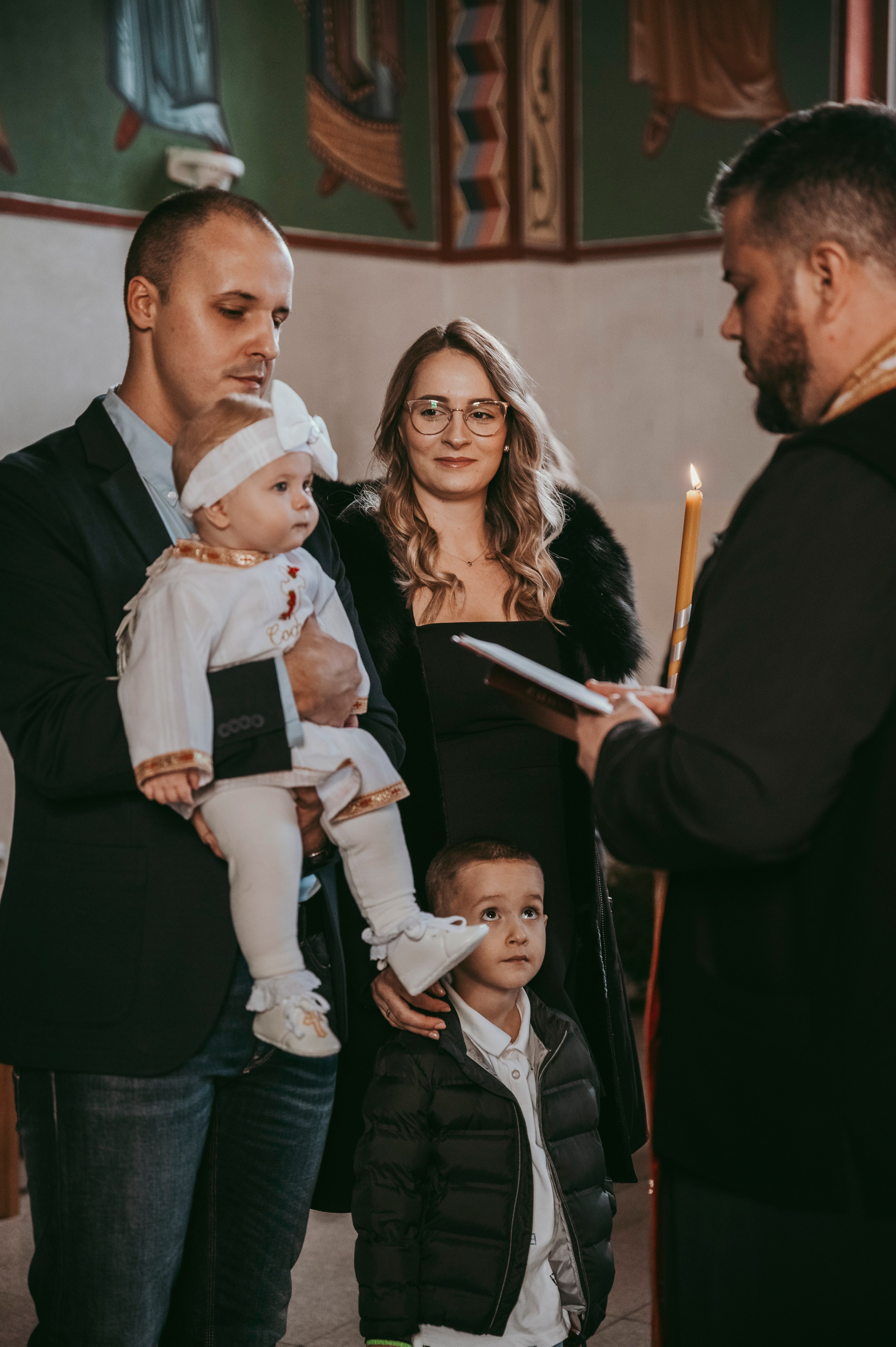 Sofijino krstenje. Deciji i porodicni fotograf u Beogradu Oksana Skendzic