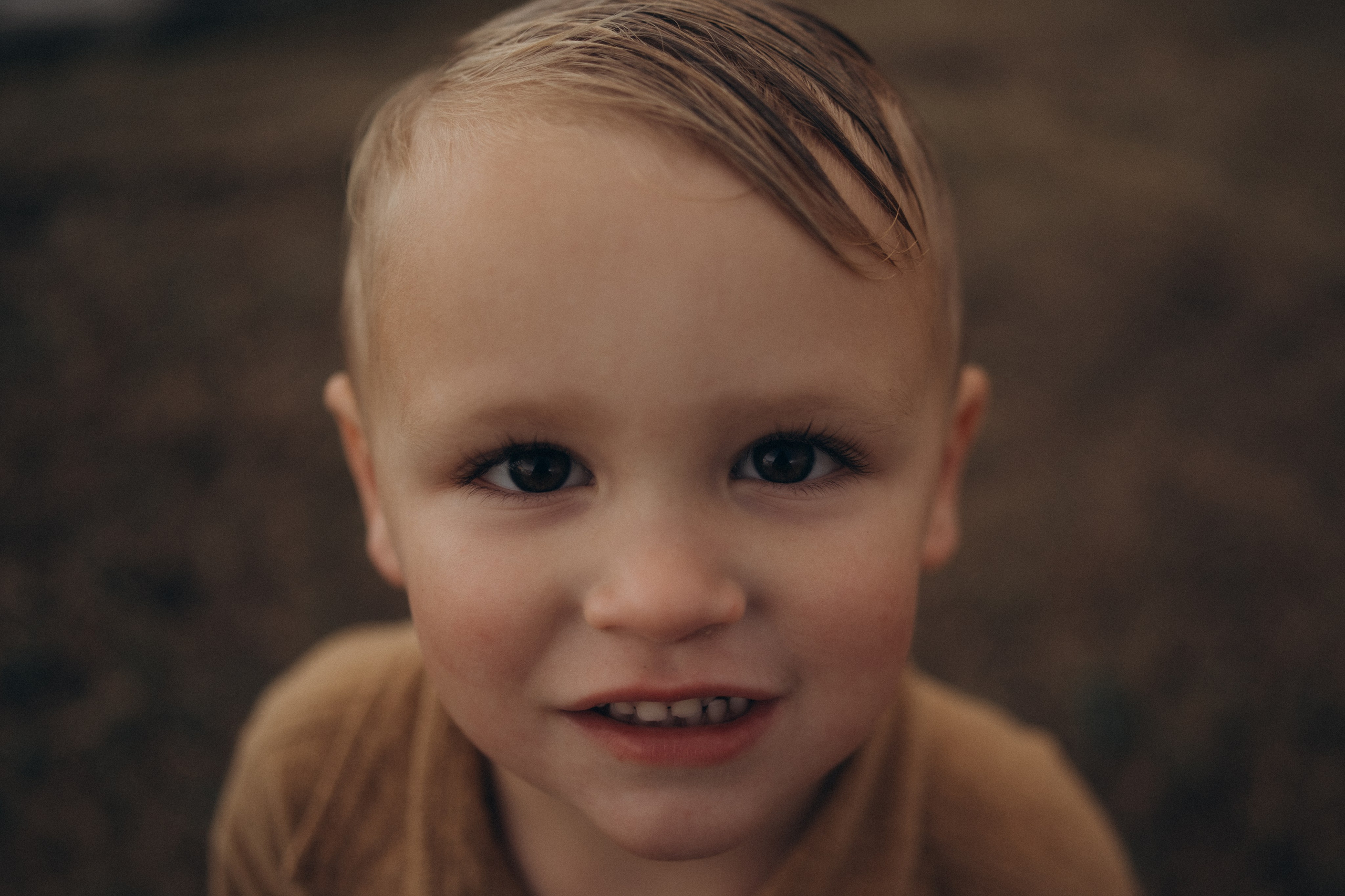 Rainy Day. Lens Captures Life