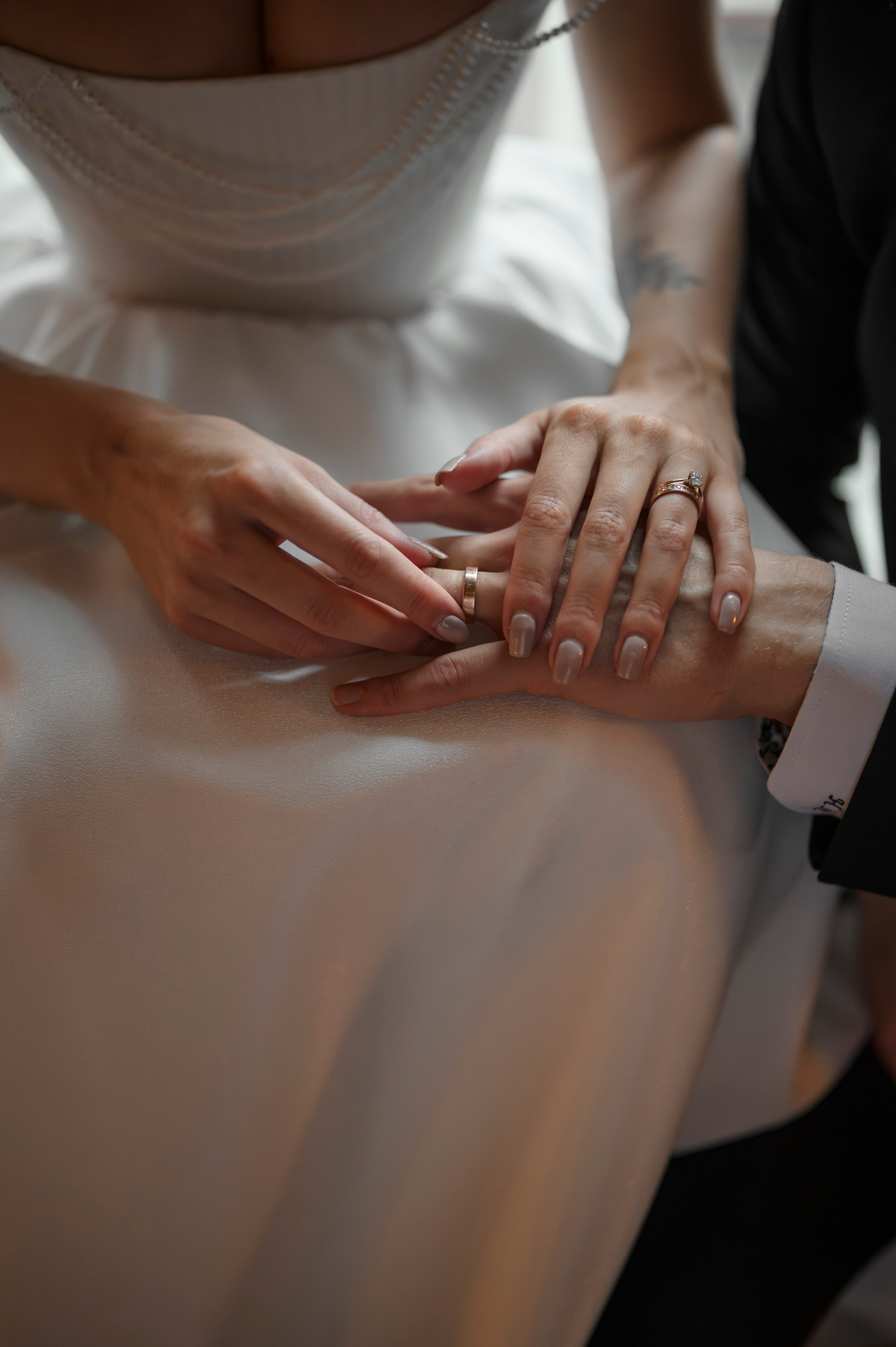 Свадебные сборы в отеле. Фотограф Таллинн — свадьба |семья | lovestory