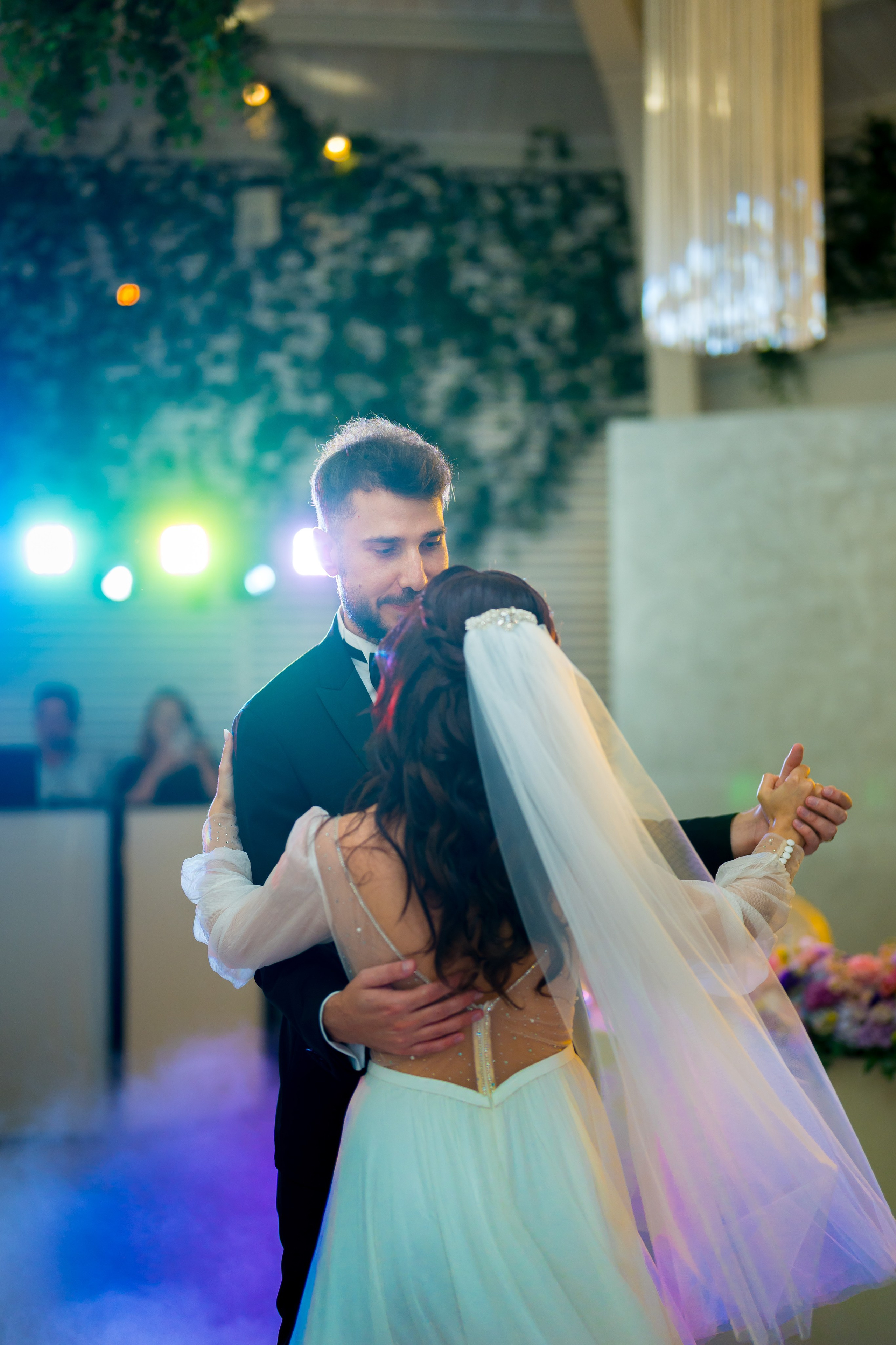 PARTY. Gabriel Florea — Fotograf nuntă București