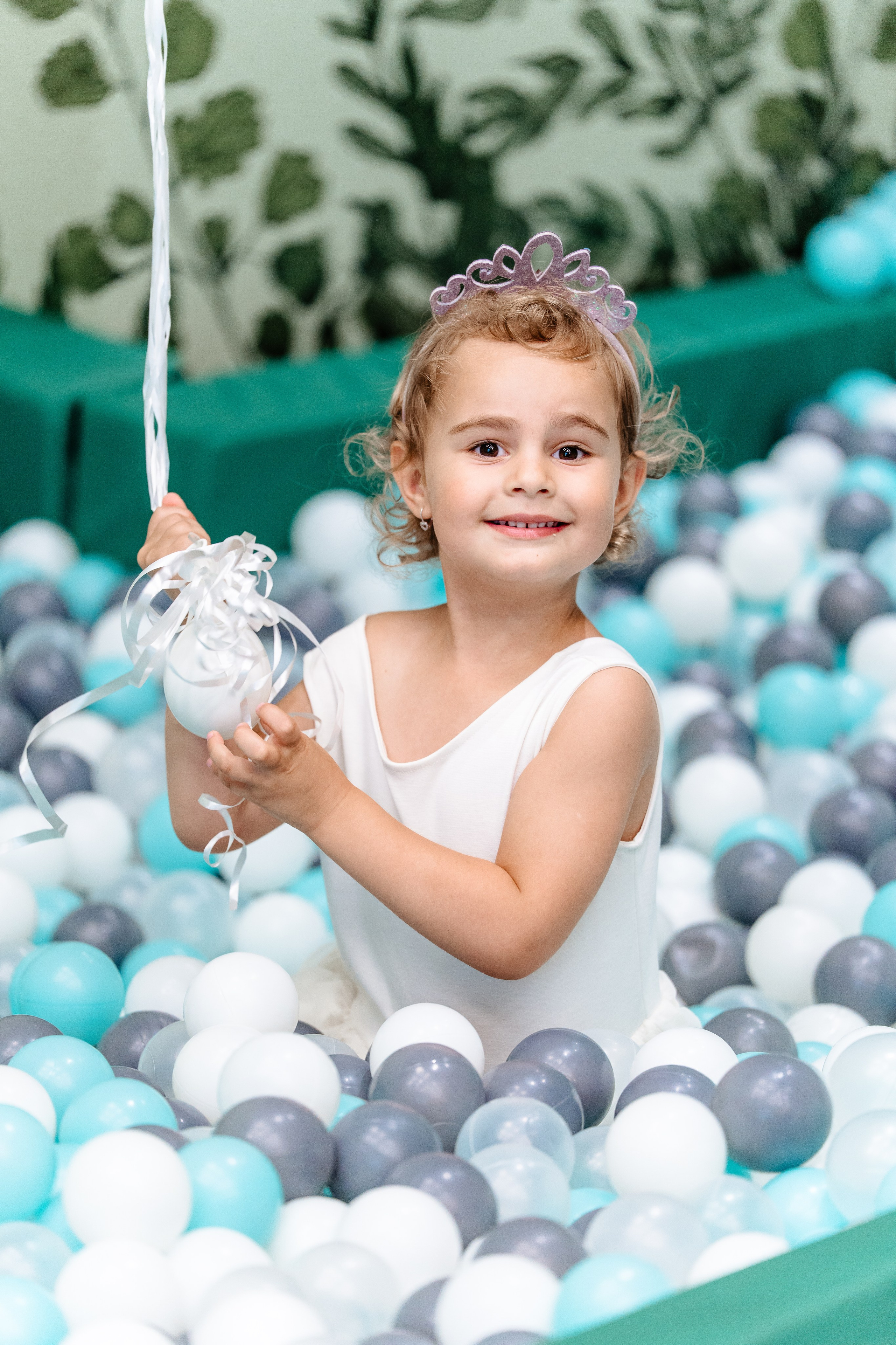 Aniversare Amira. Foto Studio — Fotograf de evenimente, nunti, botezuri, portrete