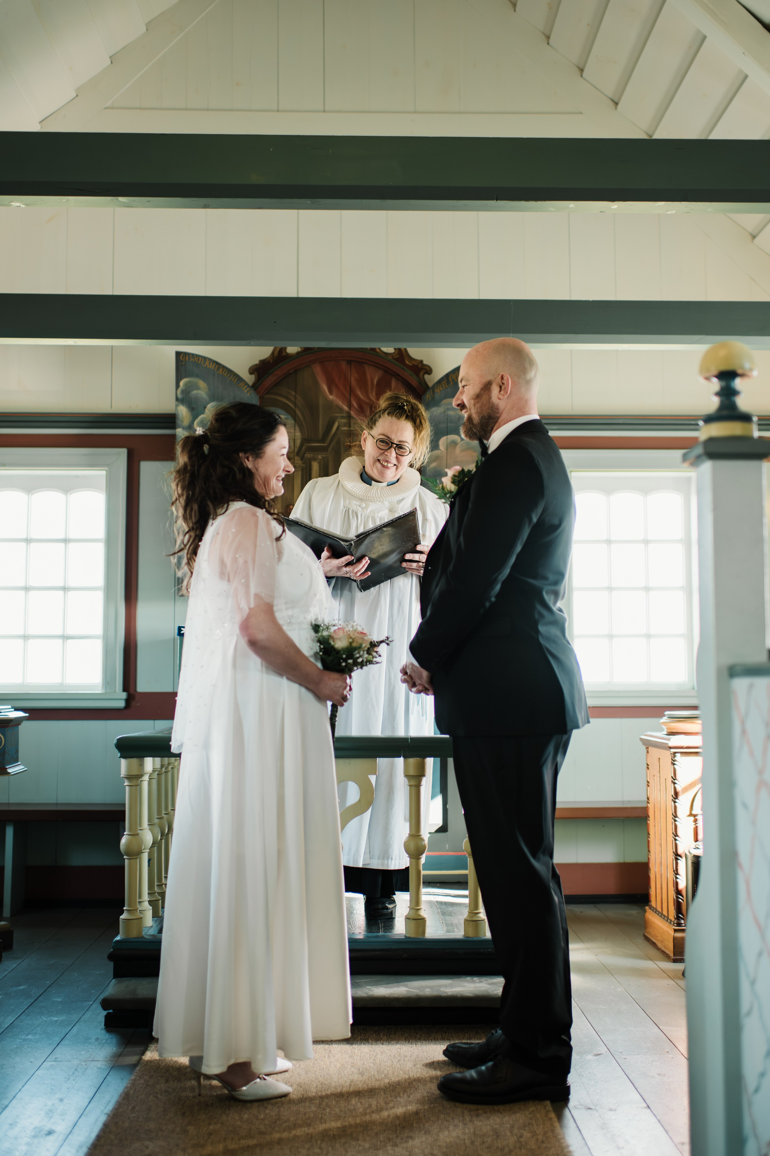 Emma and Phil. Michalina Dzianach Wedding Photographer Iceland