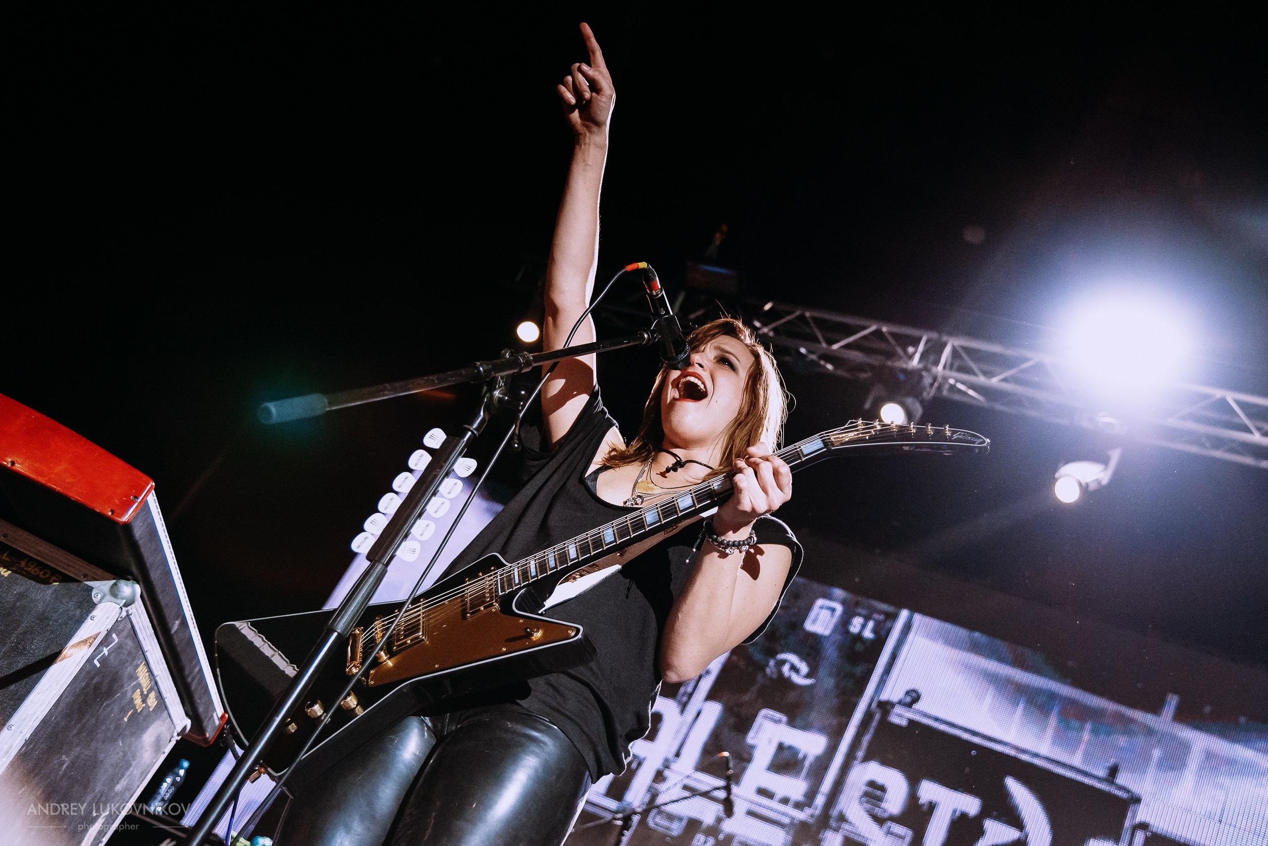 Halestorm. Into the Wild Life Tour 2016