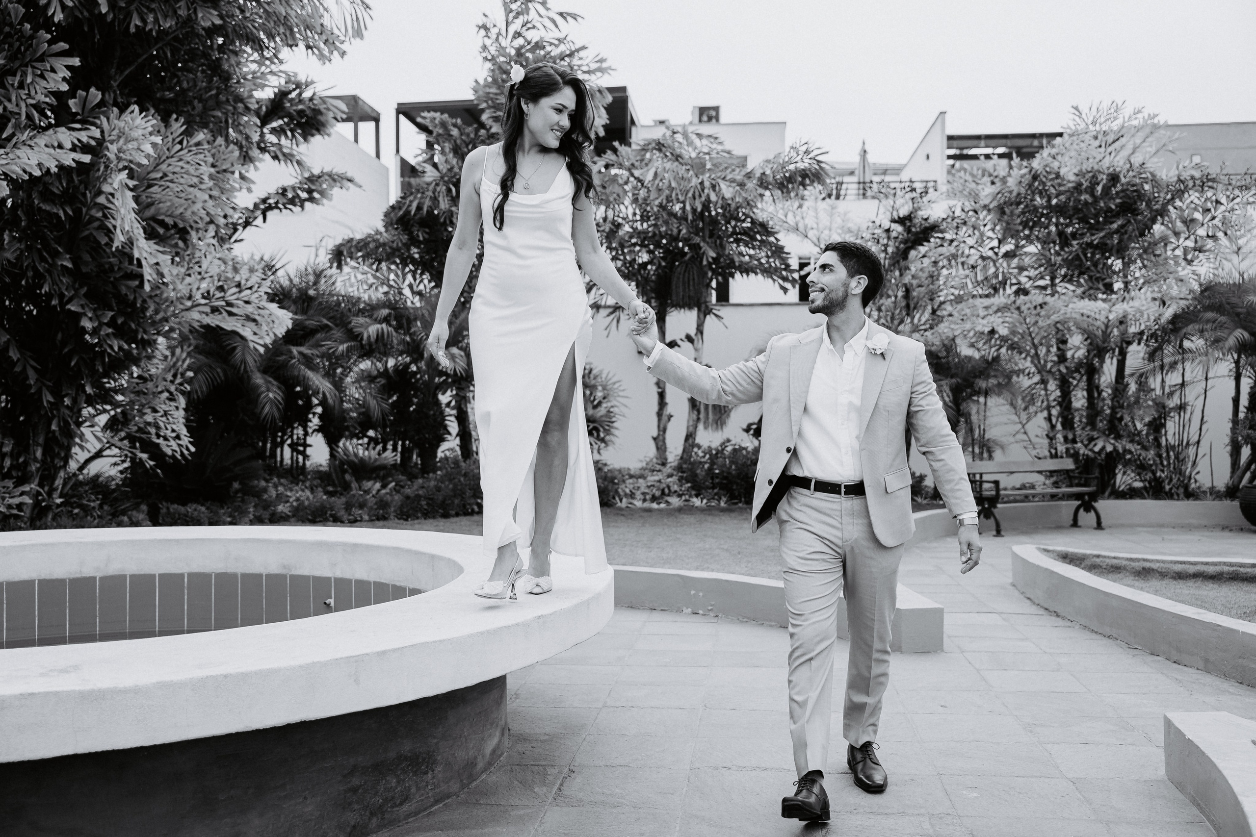 Boda civil. Fotógrafo de Bodas en Lima | Ronhy Altamirano. Fotografía narrativa y cinematográfica para bodas, quinceañeras y eventos exclusivos