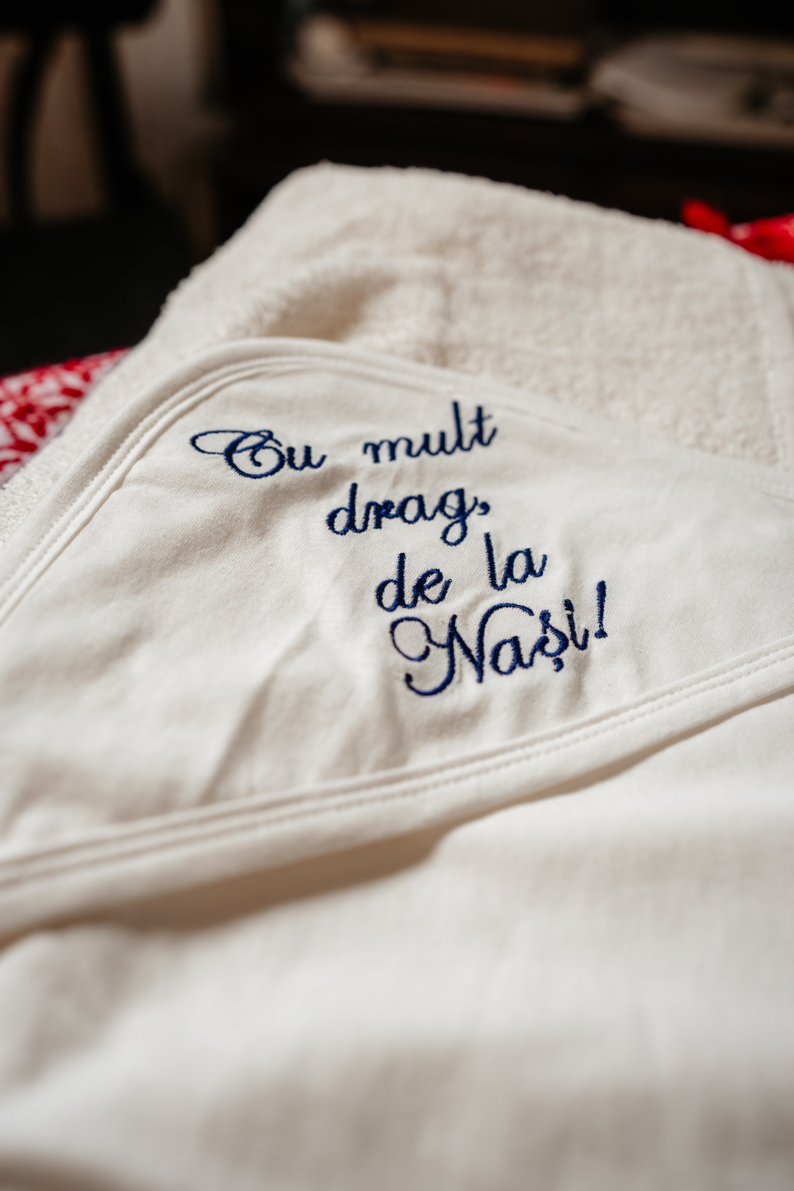 Dominic Constantin. Raw Studio. Fotograful tau de nunta!