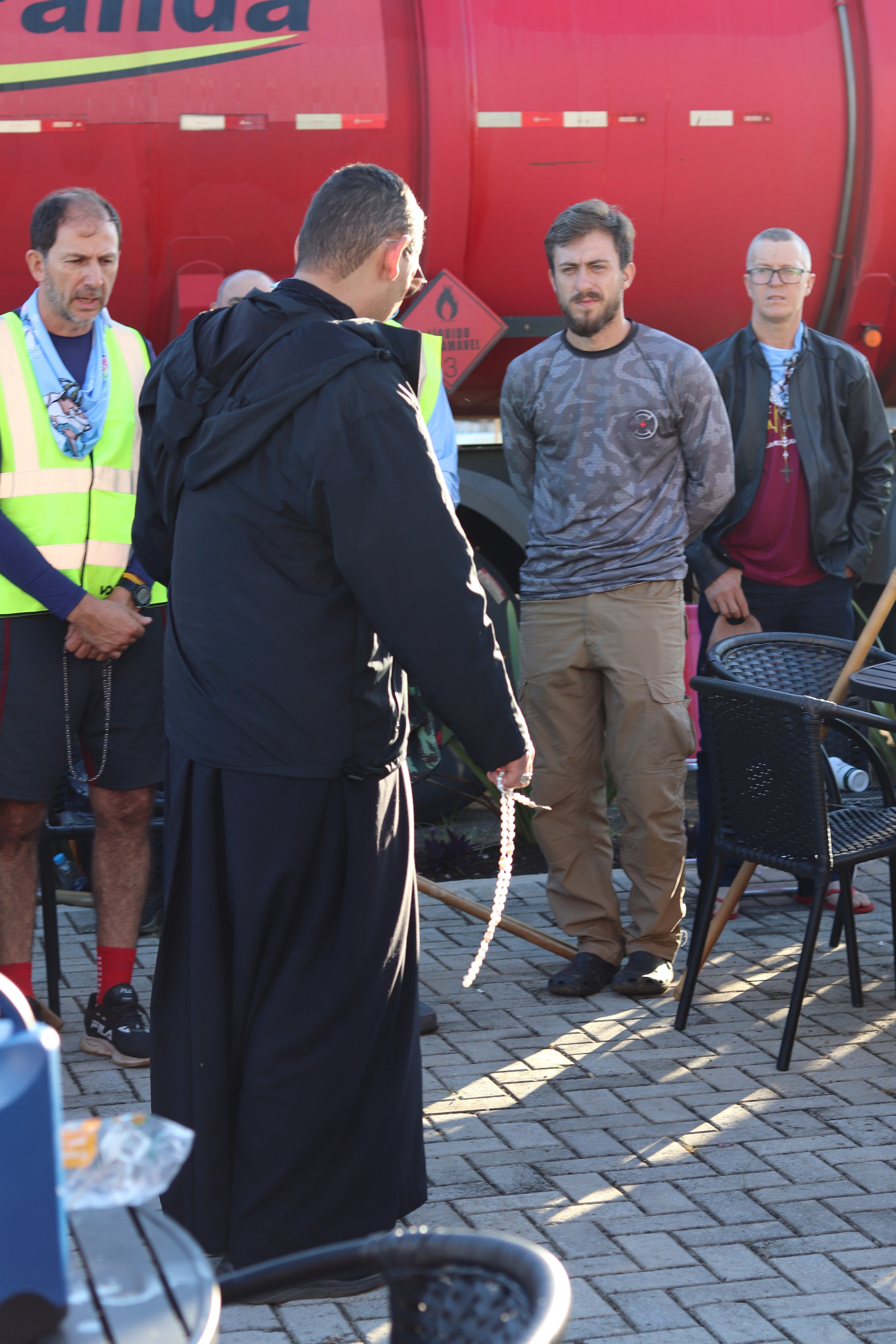 Peregrinação Nossa Senhora de Belém. Handa Produções