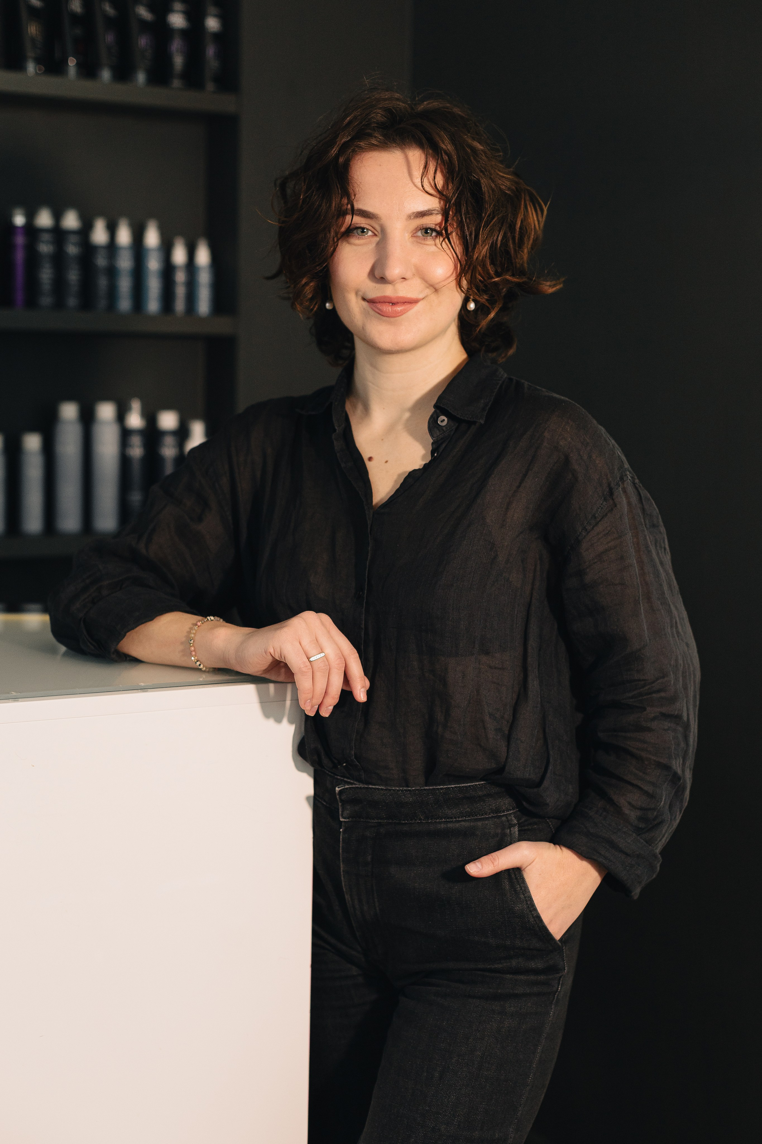 Yanina: fryzer. Фотограф Ксения Русецкая