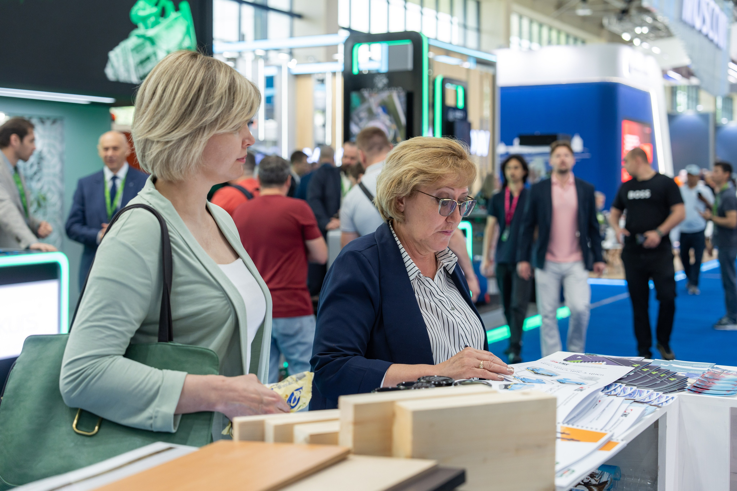 Международная промышленная выставка «ИННОПРОМ. Центральная Азия 2024». Георгий Намазов | Фотограф в Ташкенте