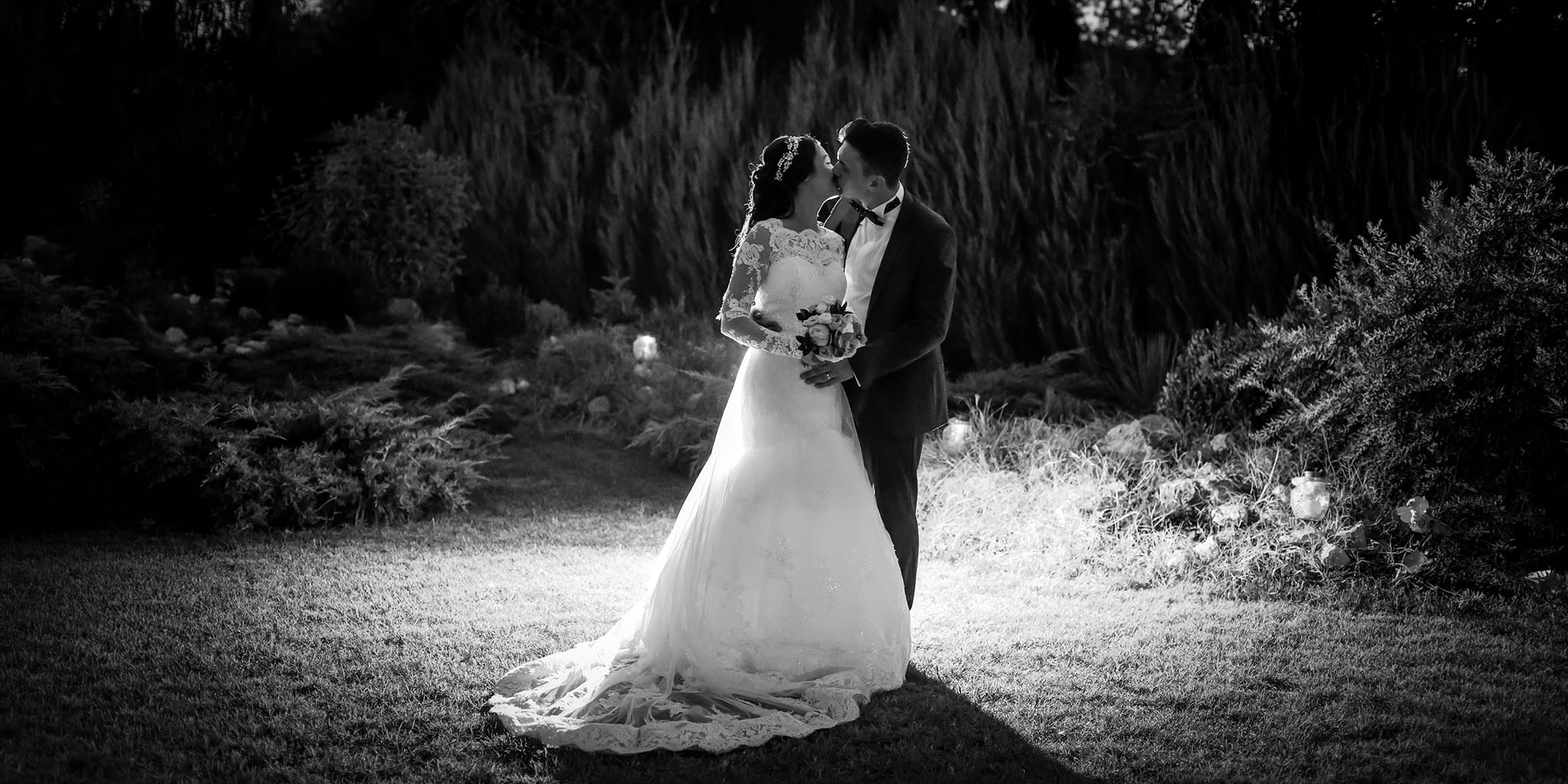 Wedding, portrait and event photographer Bucharest | Eduard Foto
