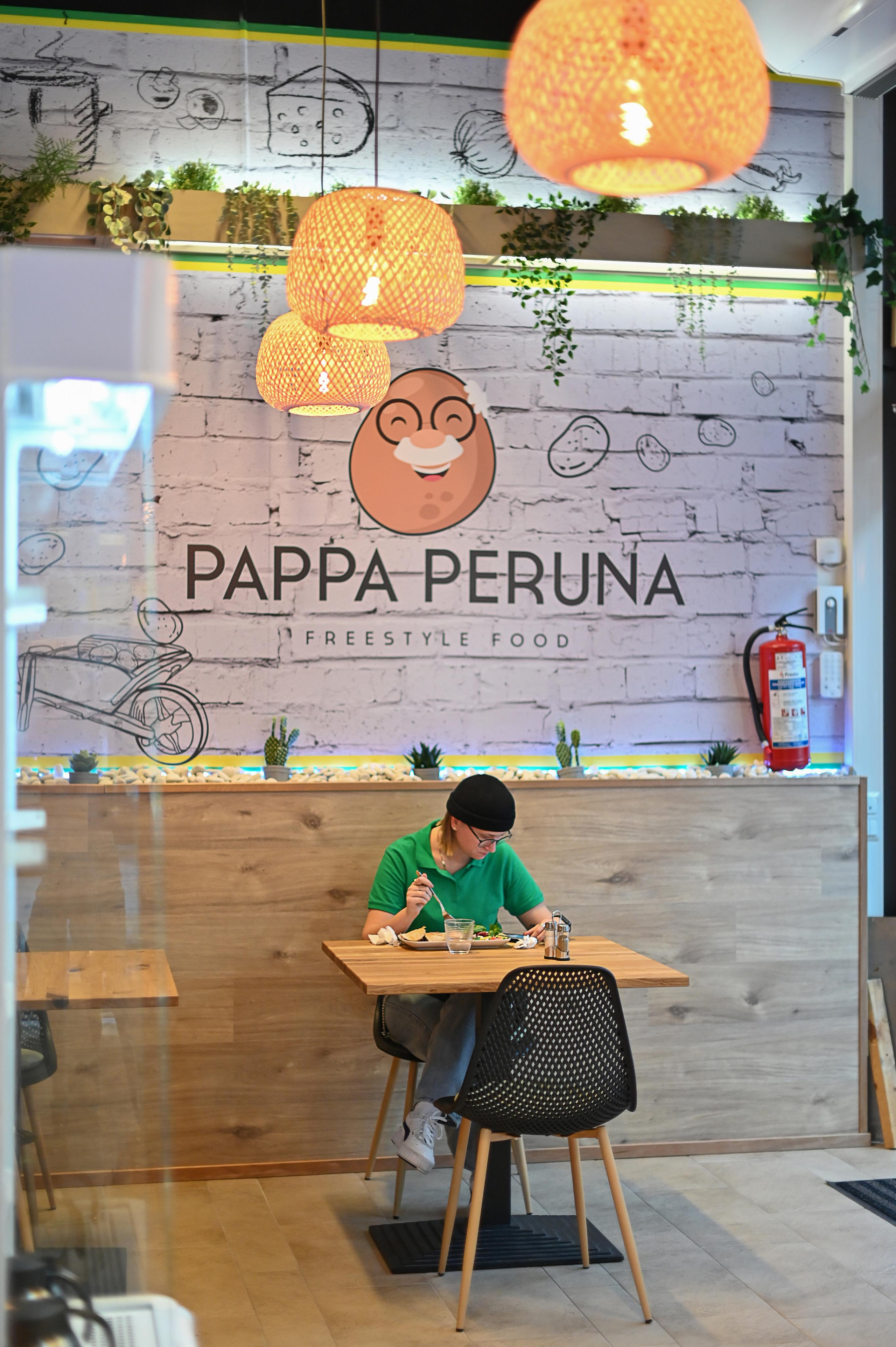 Кафе. Детский и семейный фотограф в финляндии дина пулкка. контент фотограф