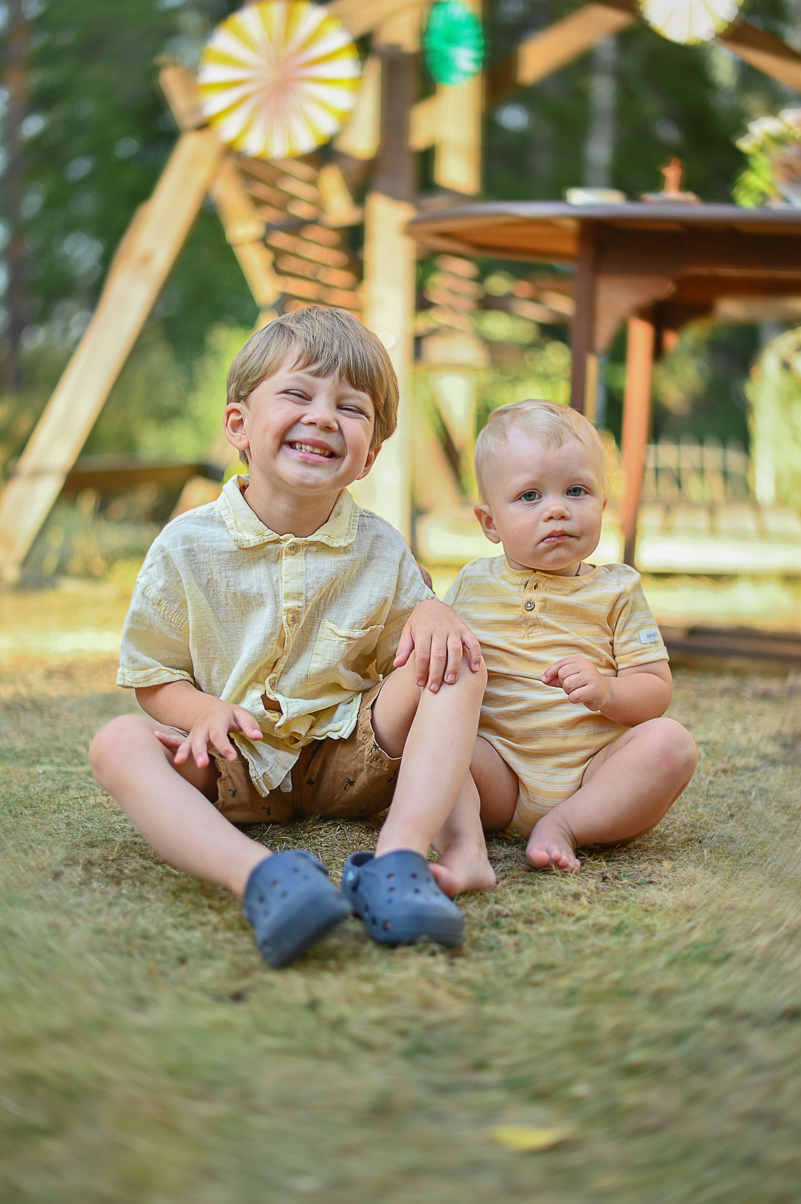 Первый годик на даче. Детский и семейный фотограф в финляндии дина пулкка. контент фотограф