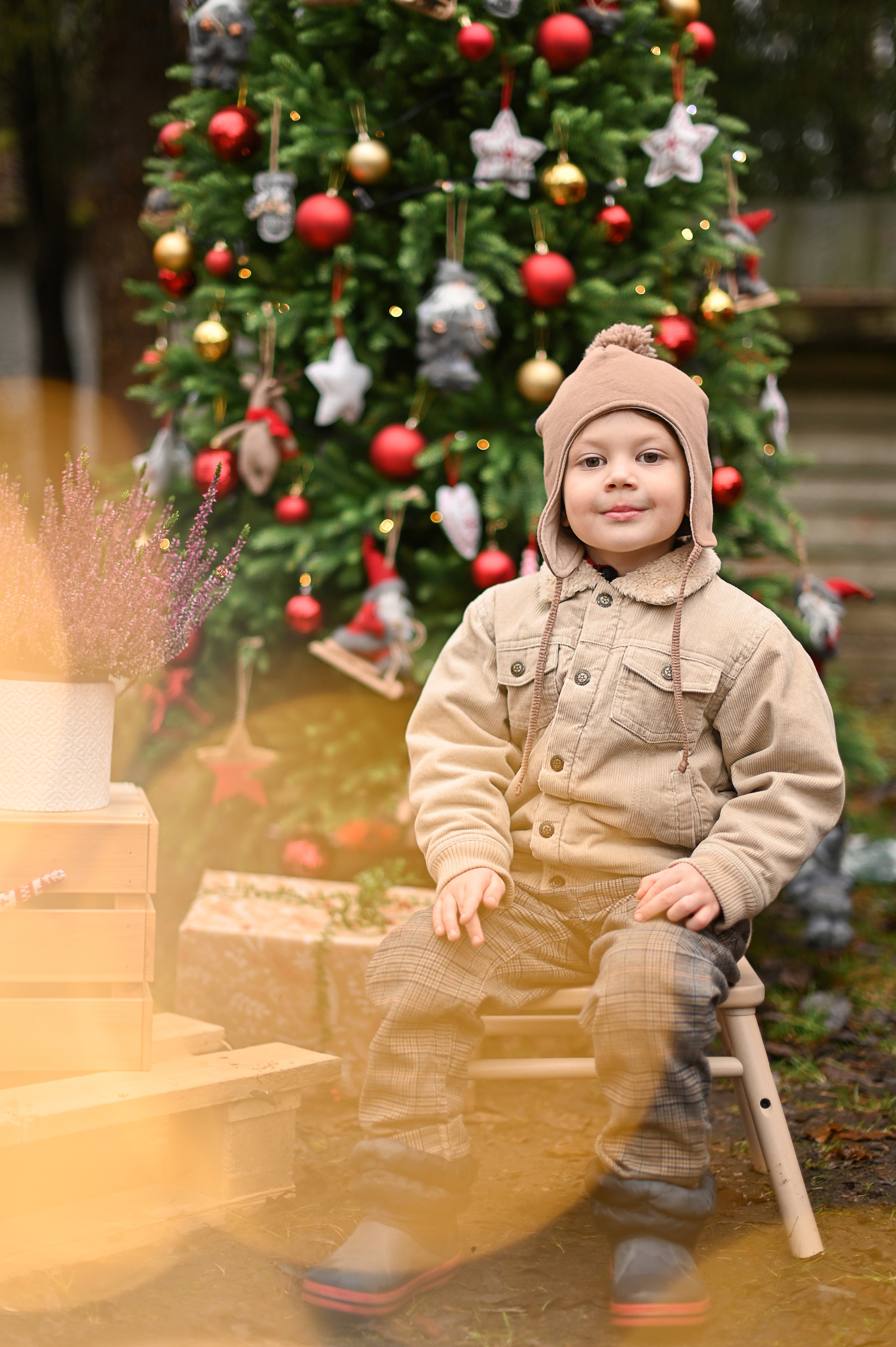 Новогодний фотодень с машиной. Детский и семейный фотограф в финляндии дина пулкка. контент фотограф