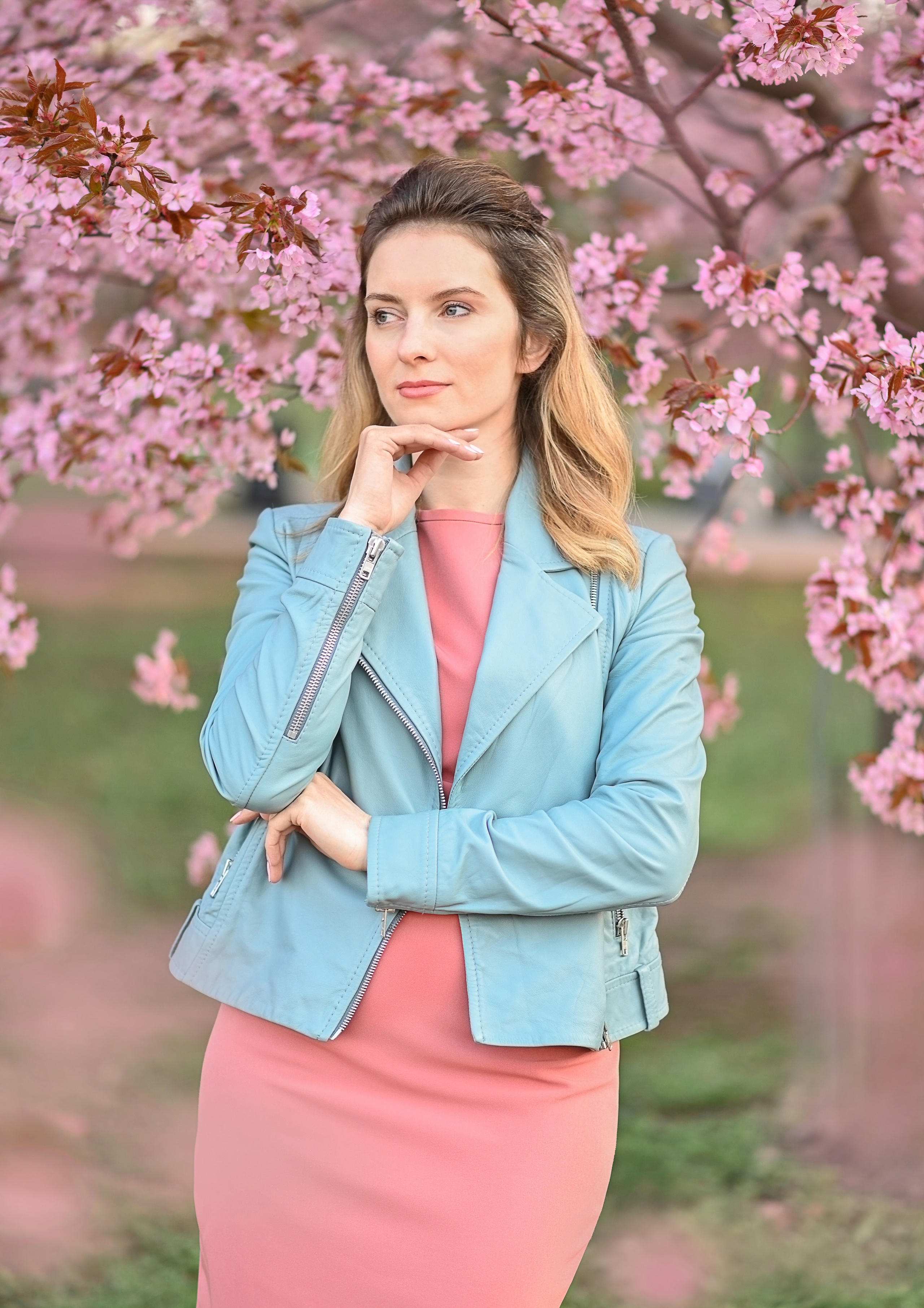 Ирина в вишне. Детский и семейный фотограф в финляндии дина пулкка. контент фотограф