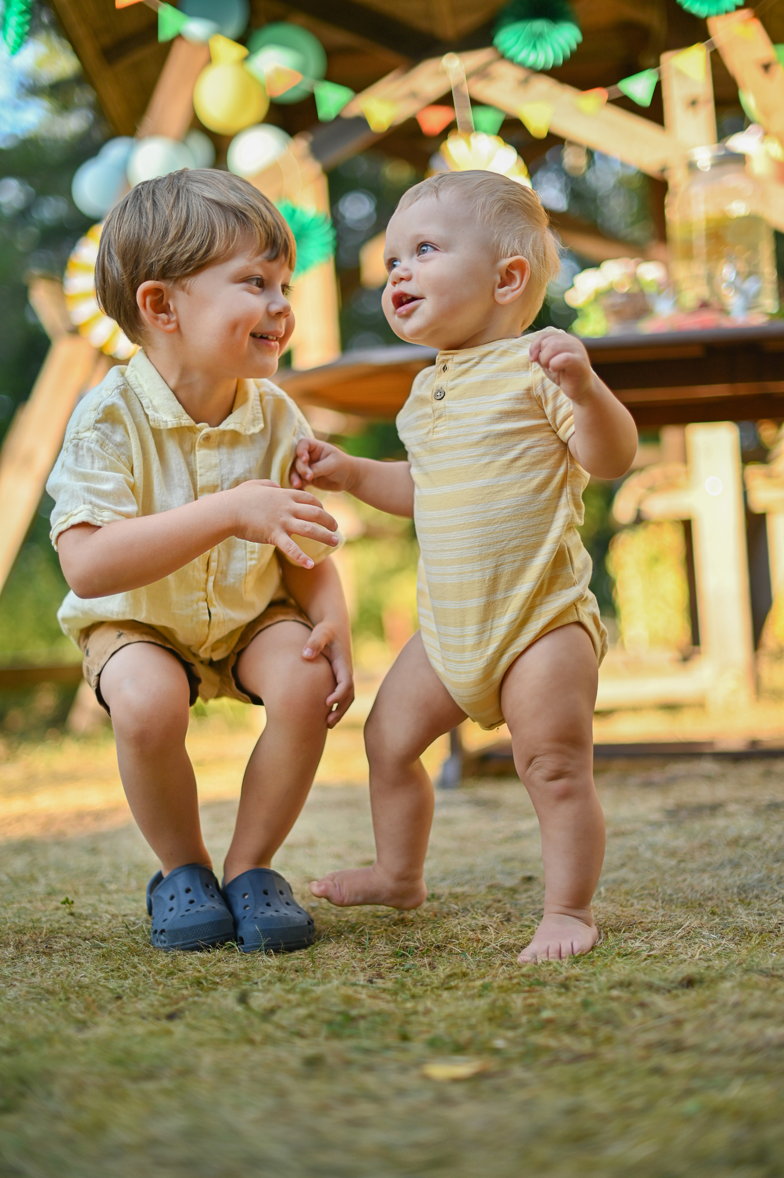Первый годик на даче. Детский и семейный фотограф в финляндии дина пулкка. контент фотограф