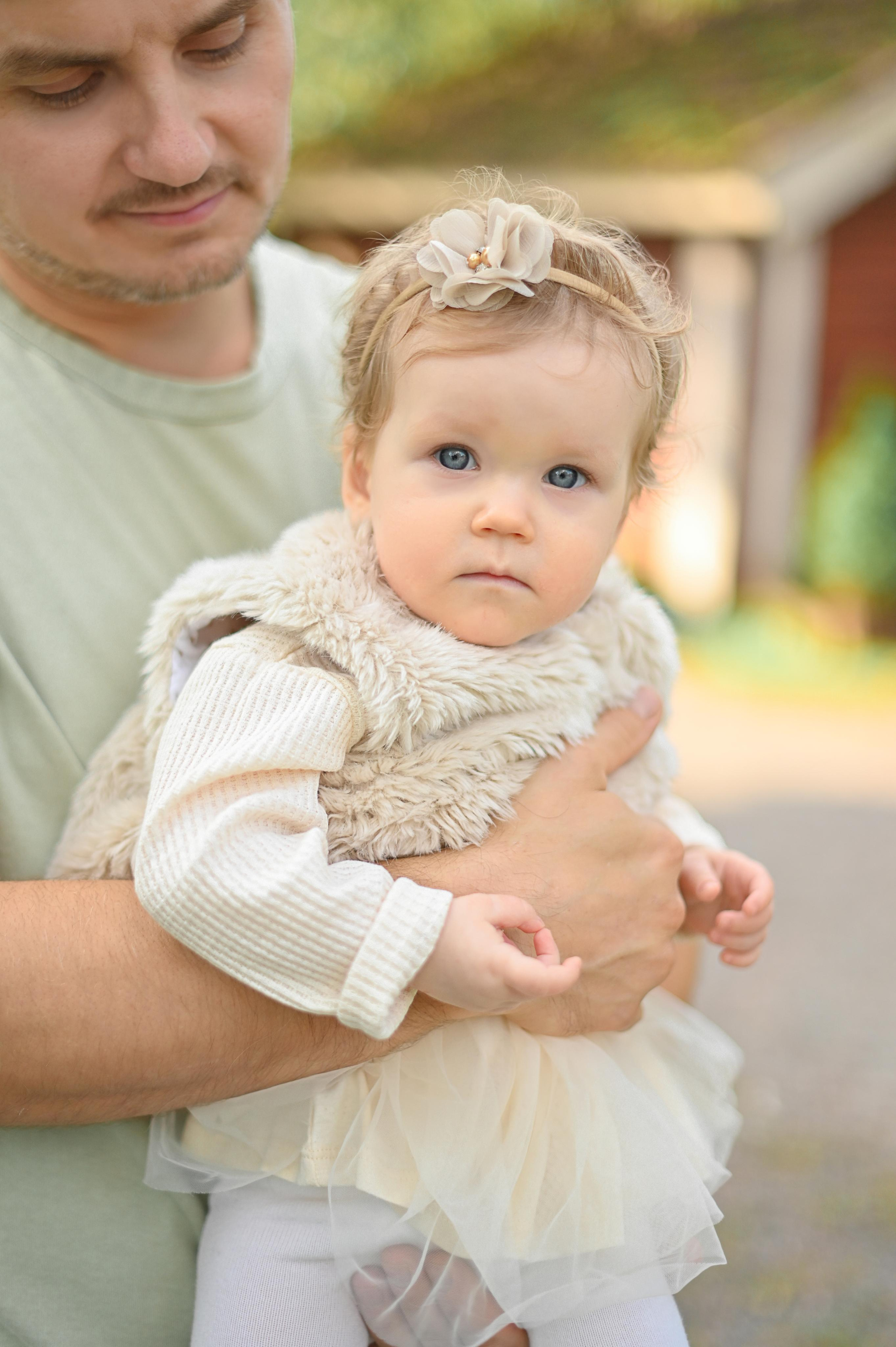 Семейная съемка в Koiramäen Pajutalli. Детский и семейный фотограф в финляндии дина пулкка. контент фотограф