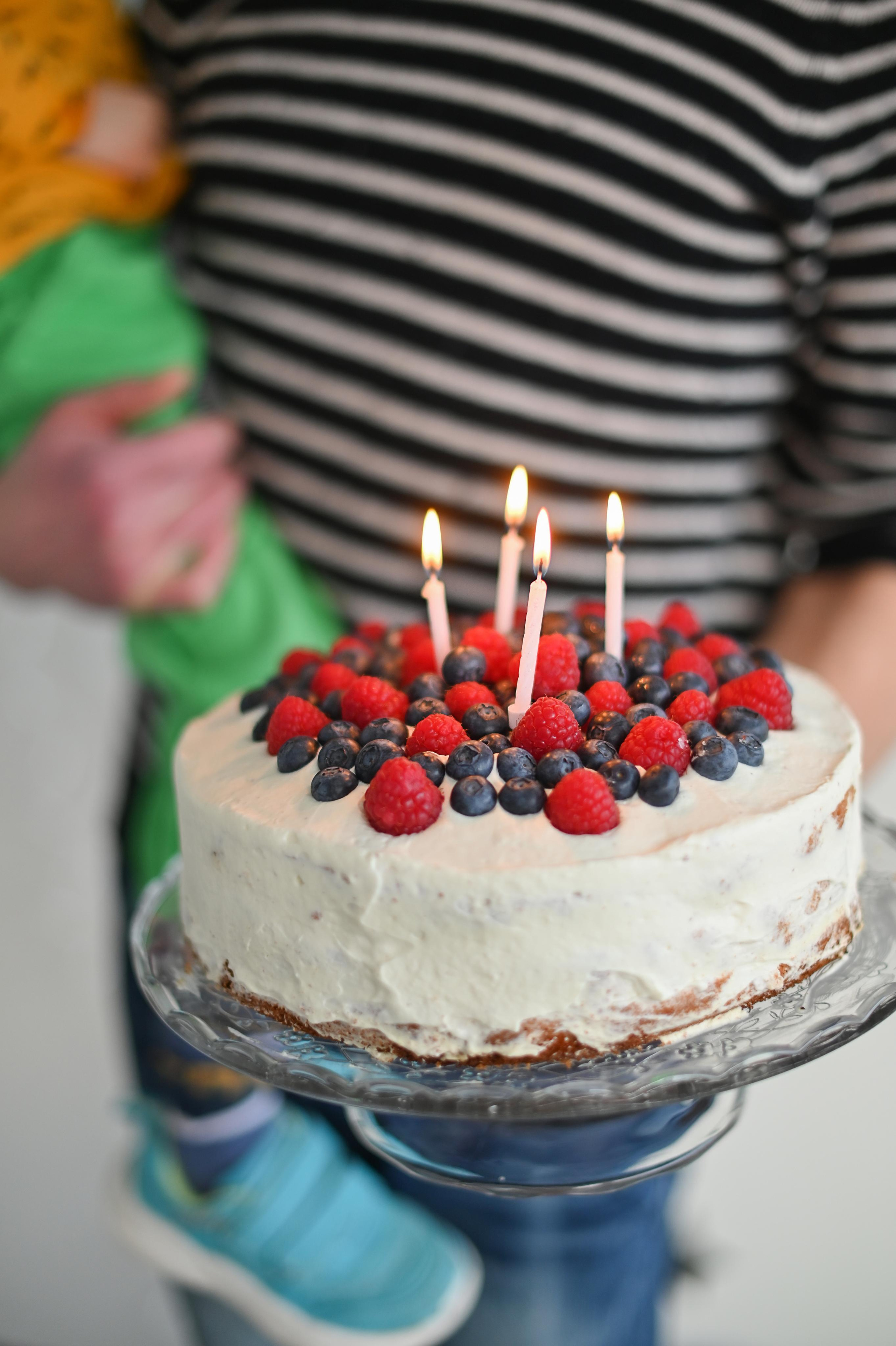 Лео 4 года. Праздник в kerhohuone. Детский и семейный фотограф в финляндии дина пулкка. контент фотограф