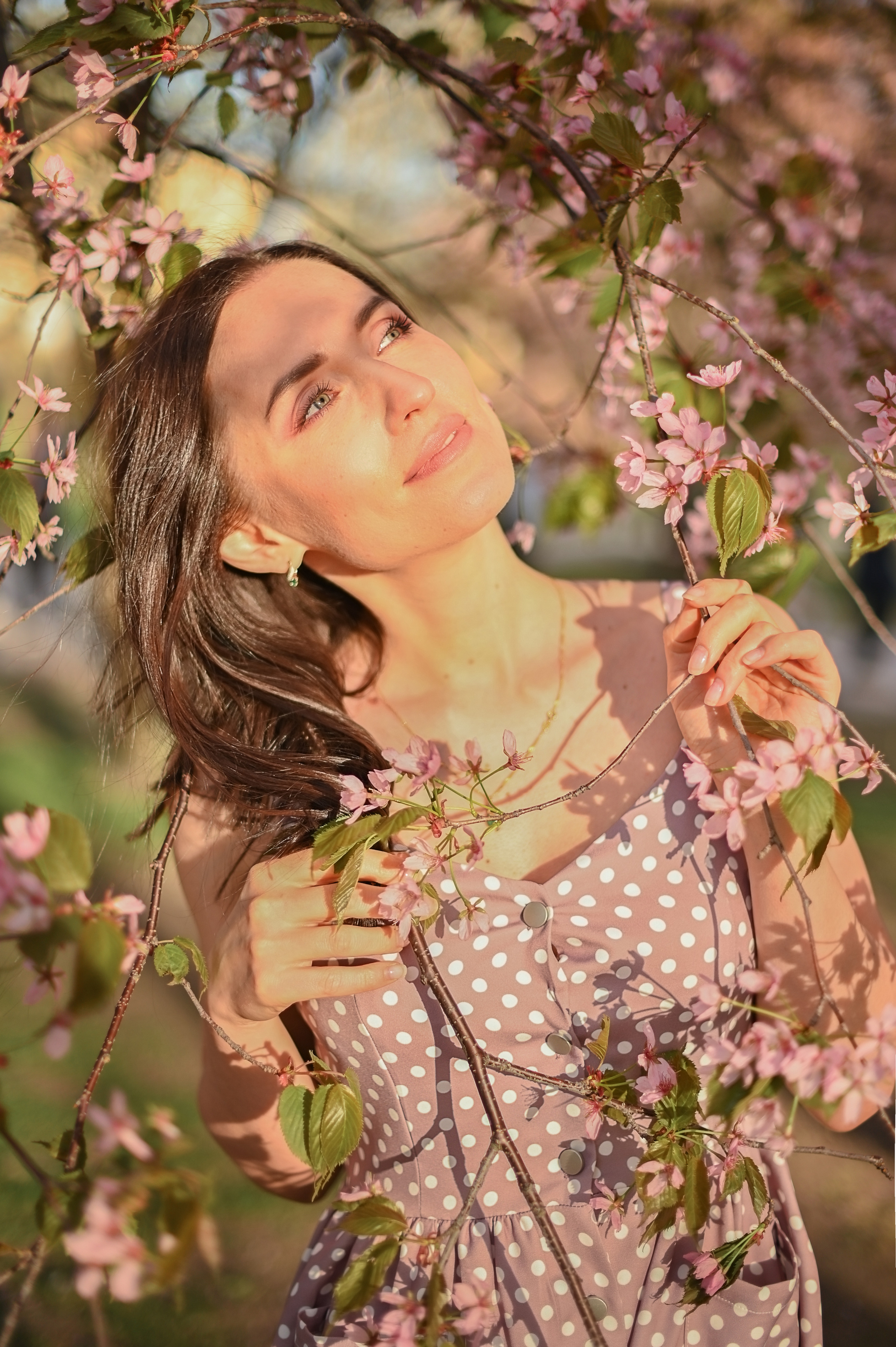 Цветение сакуры. Мама и дочь. Детский и семейный фотограф в финляндии дина пулкка. контент фотограф