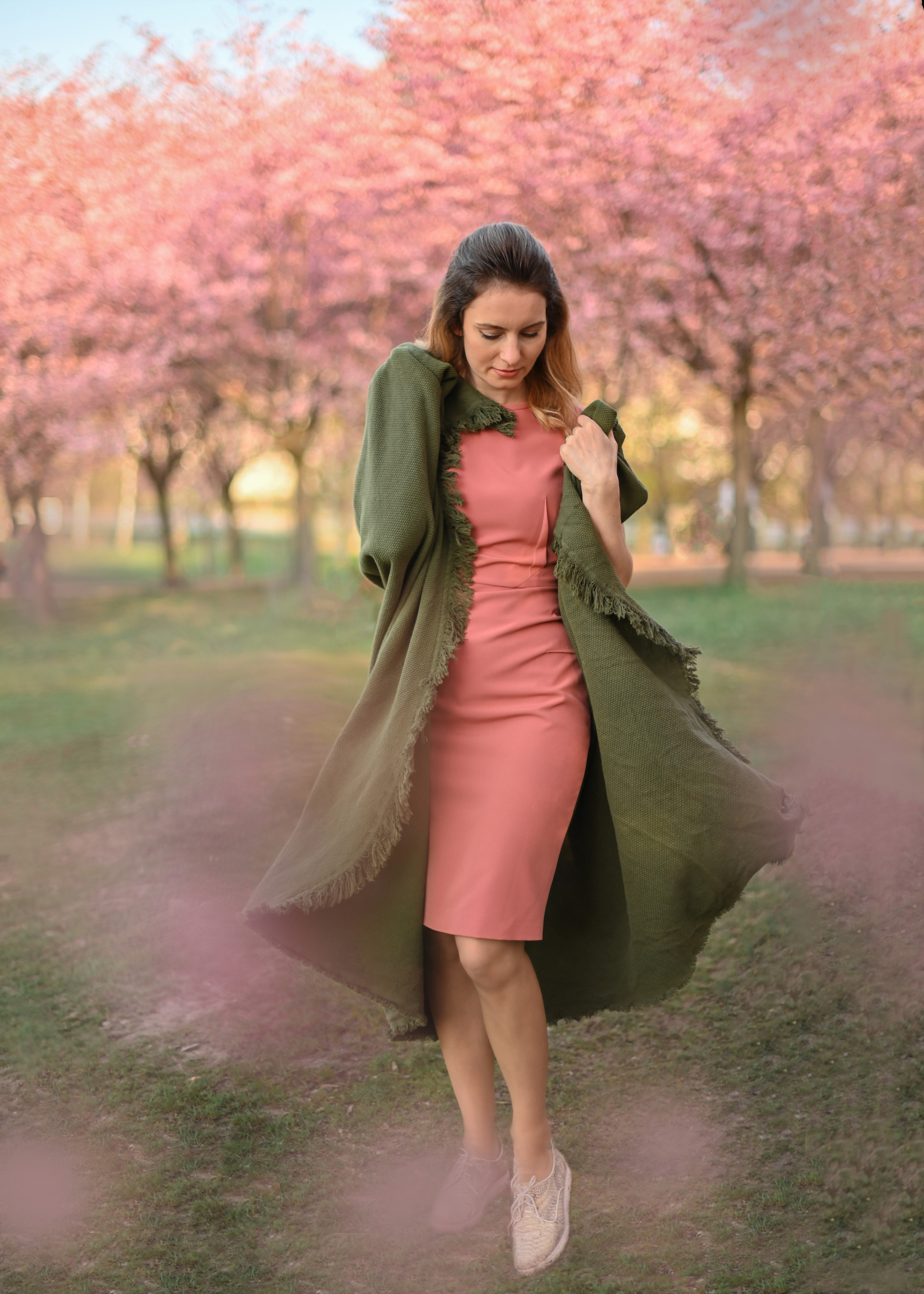 Ирина в вишне. Детский и семейный фотограф в финляндии дина пулкка. контент фотограф