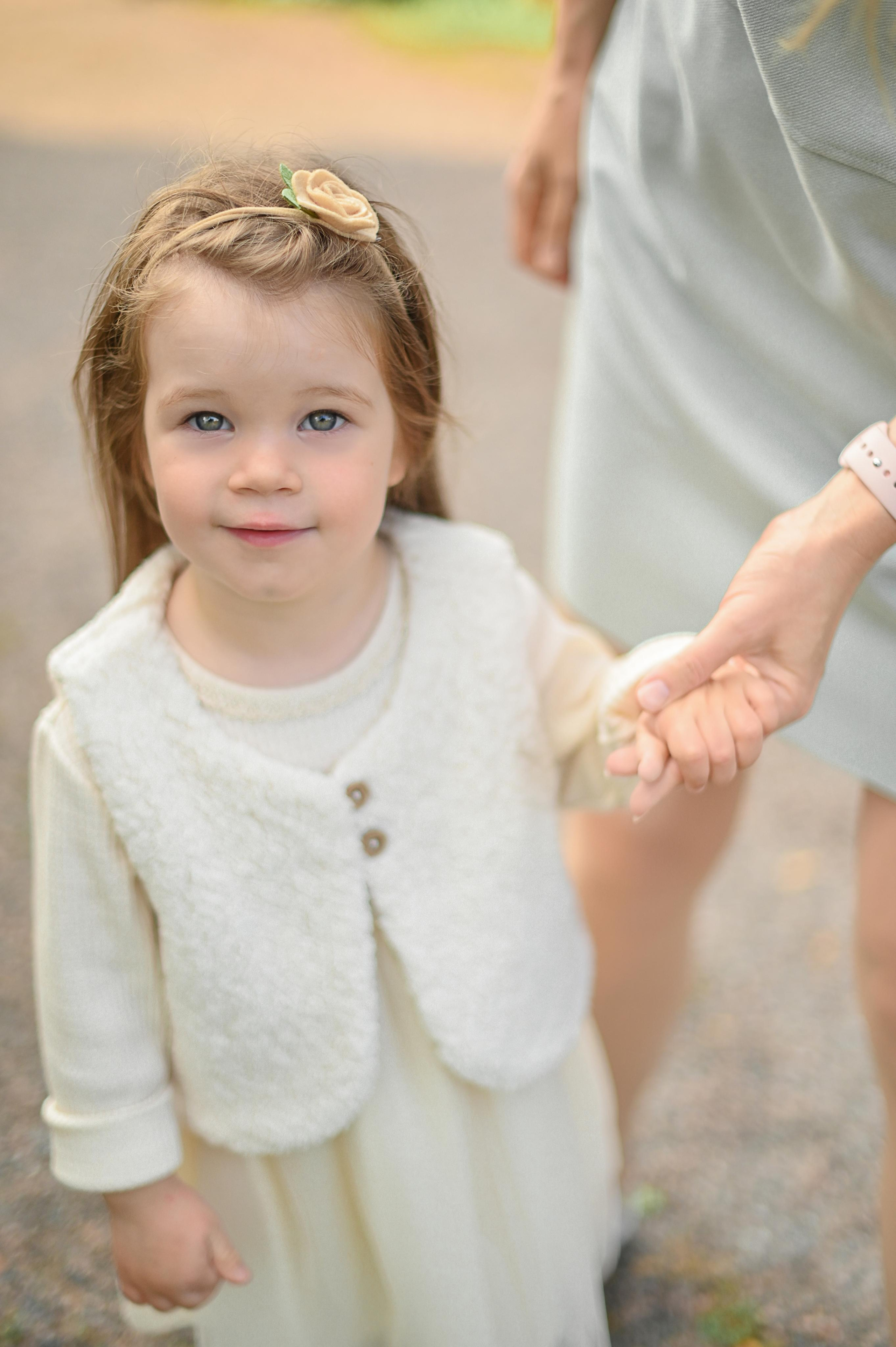 Семейная съемка в Koiramäen Pajutalli. Детский и семейный фотограф в финляндии дина пулкка. контент фотограф