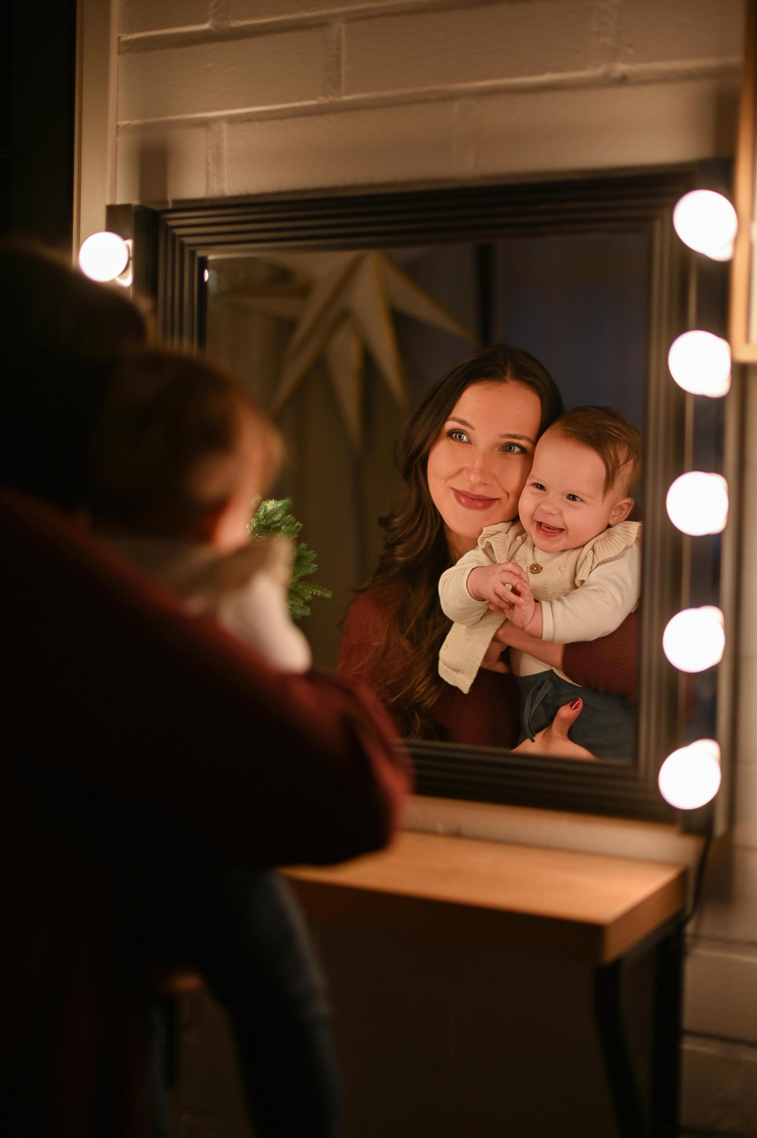 Первая рождественская съемка малышки. Детский и семейный фотограф в финляндии дина пулкка. контент фотограф