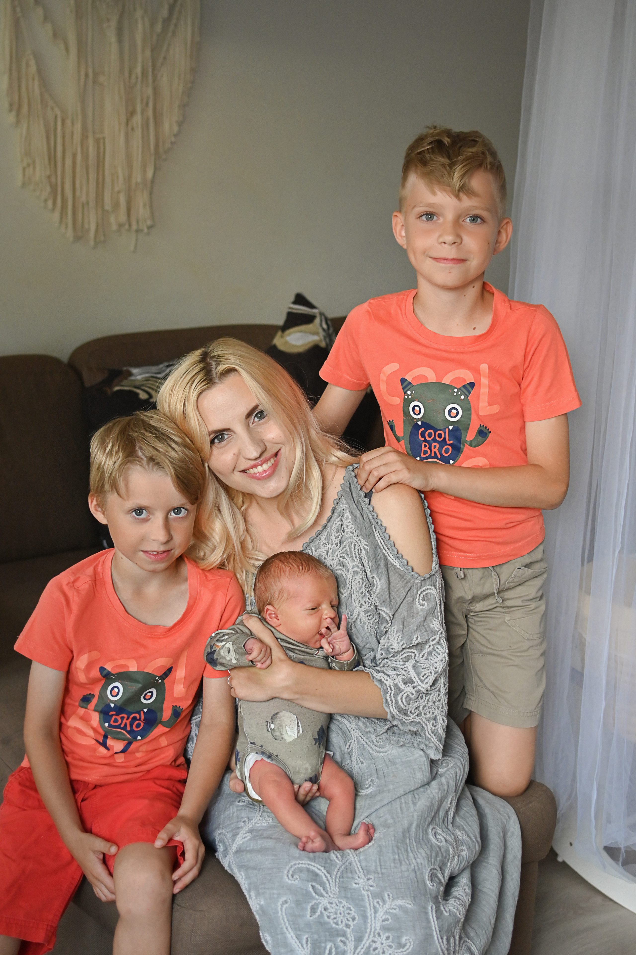 Появление нового малыша в семье. Детский и семейный фотограф в финляндии дина пулкка. контент фотограф