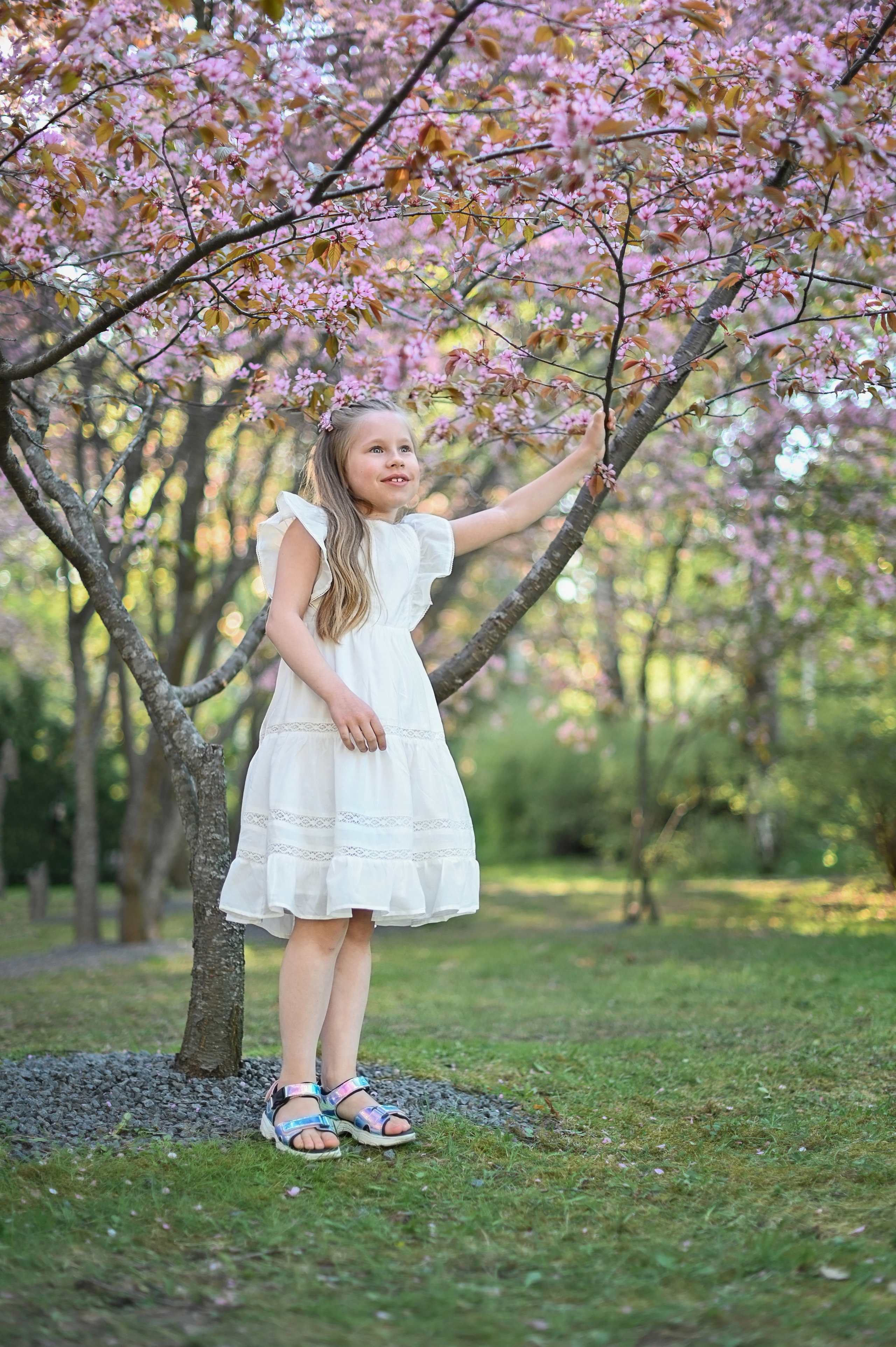 Цветение сакуры. Мама и дочь. Детский и семейный фотограф в финляндии дина пулкка. контент фотограф