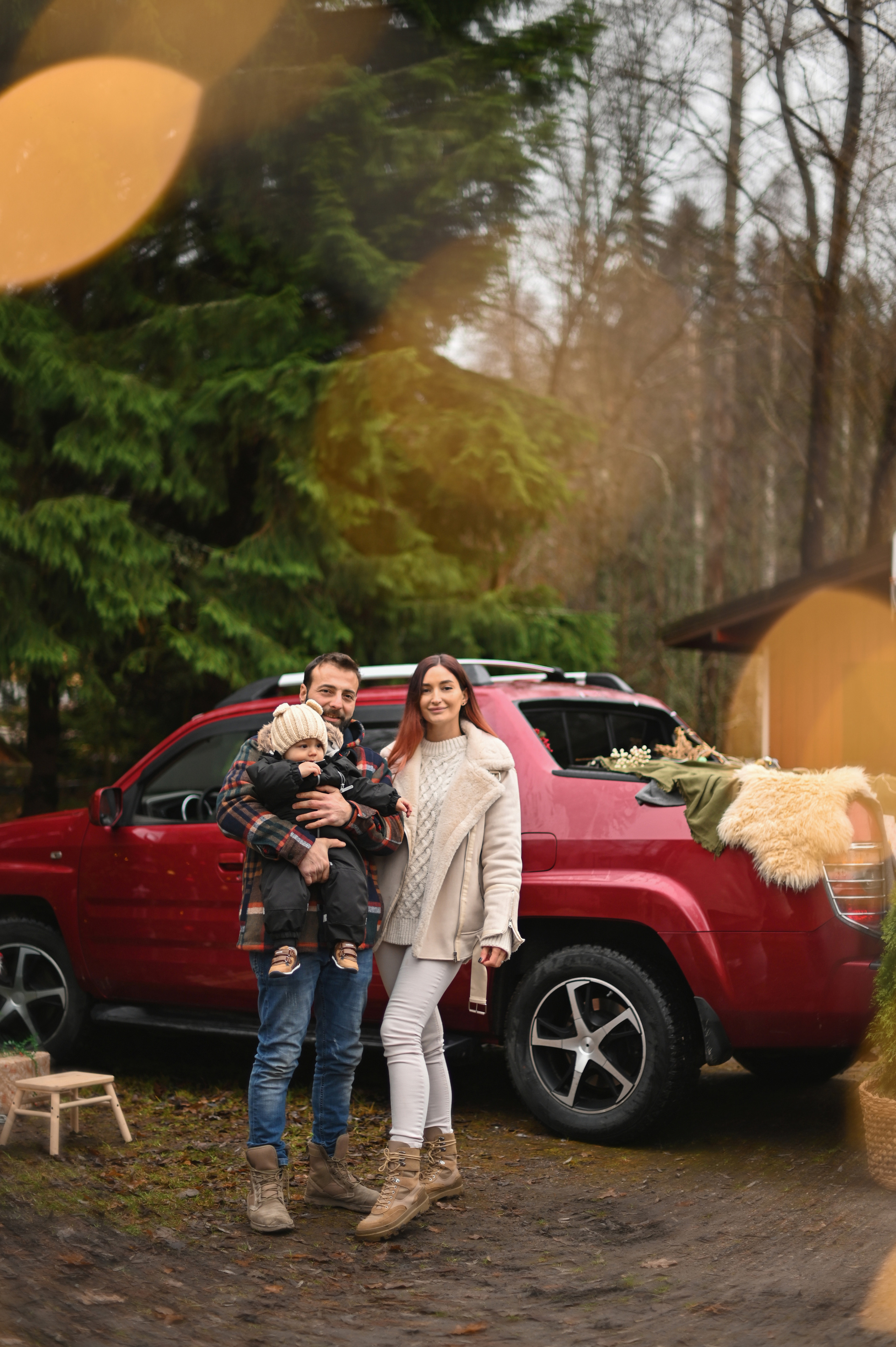 Новогодний фотодень с машиной. Детский и семейный фотограф в финляндии дина пулкка. контент фотограф