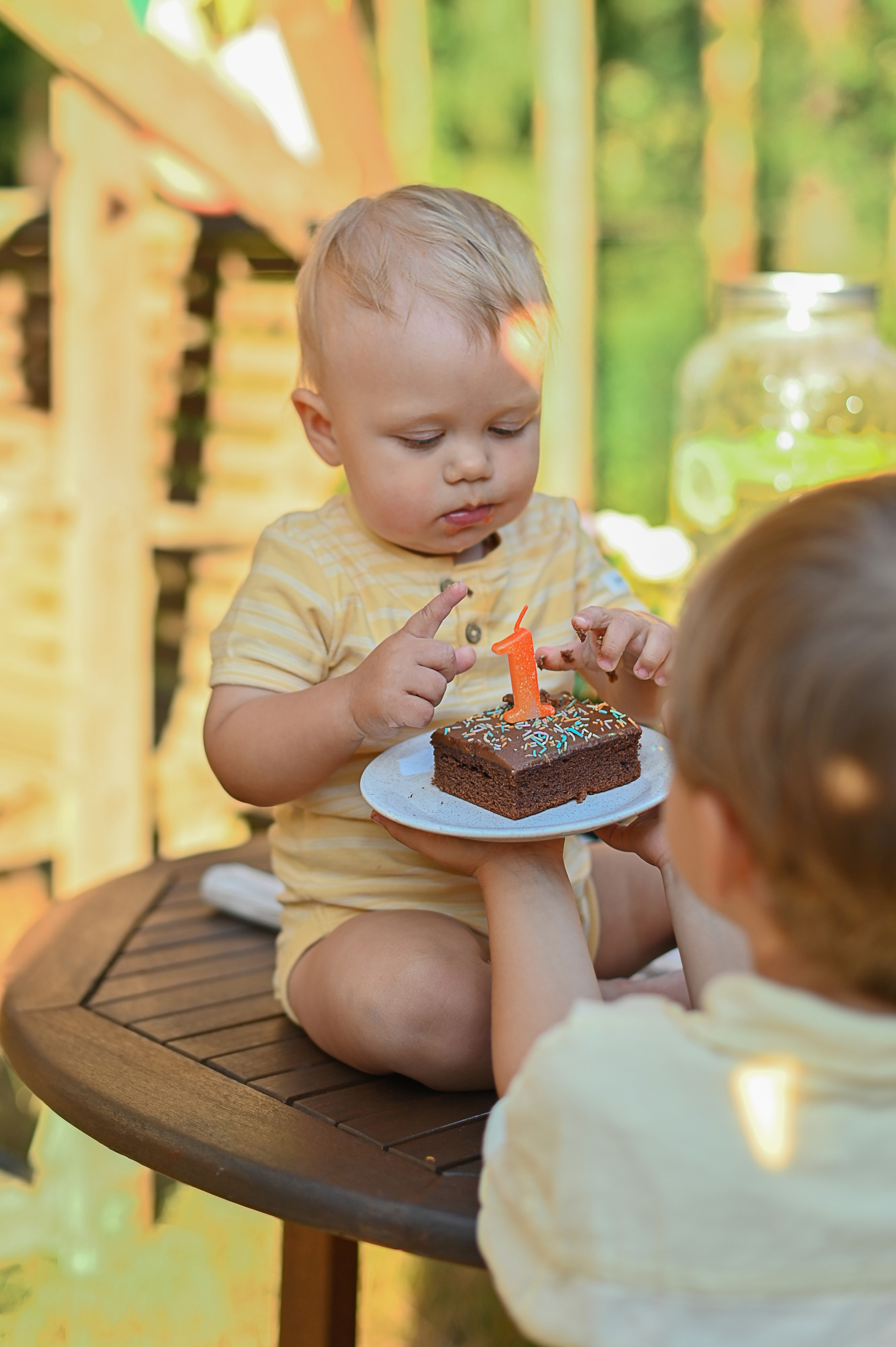 Первый годик на даче. Детский и семейный фотограф в финляндии дина пулкка. контент фотограф