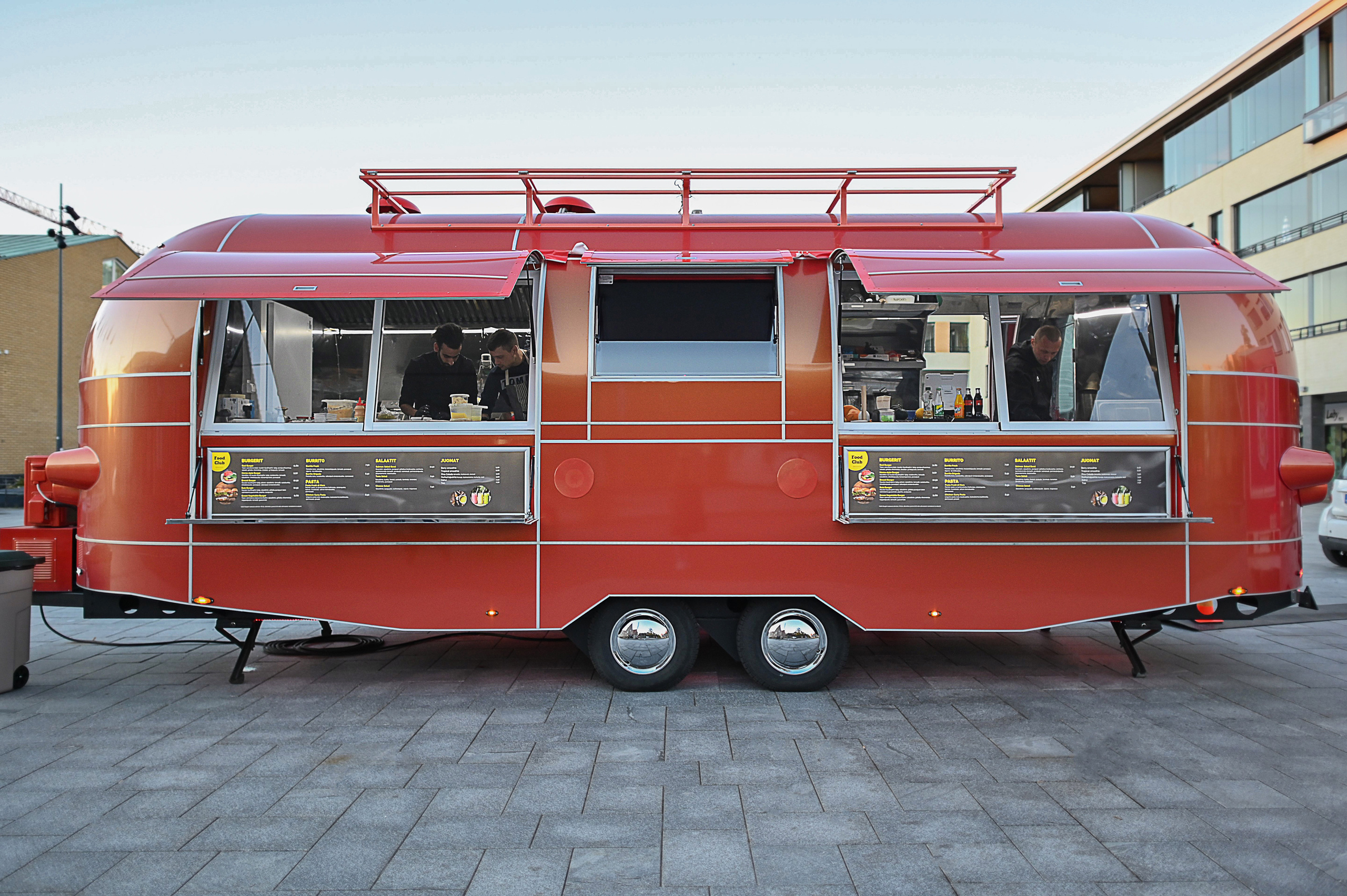 Фудтрак. Детский и семейный фотограф в финляндии дина пулкка. контент фотограф